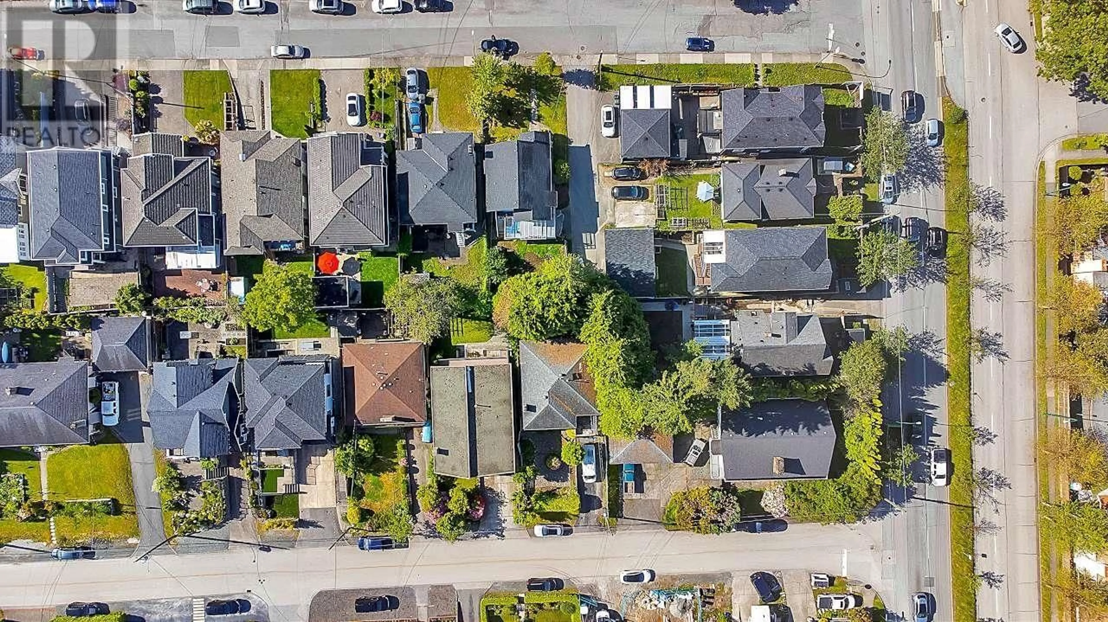 Frontside or backside of a home, the street view for 3717 PRICE STREET, Burnaby British Columbia V5G2K9