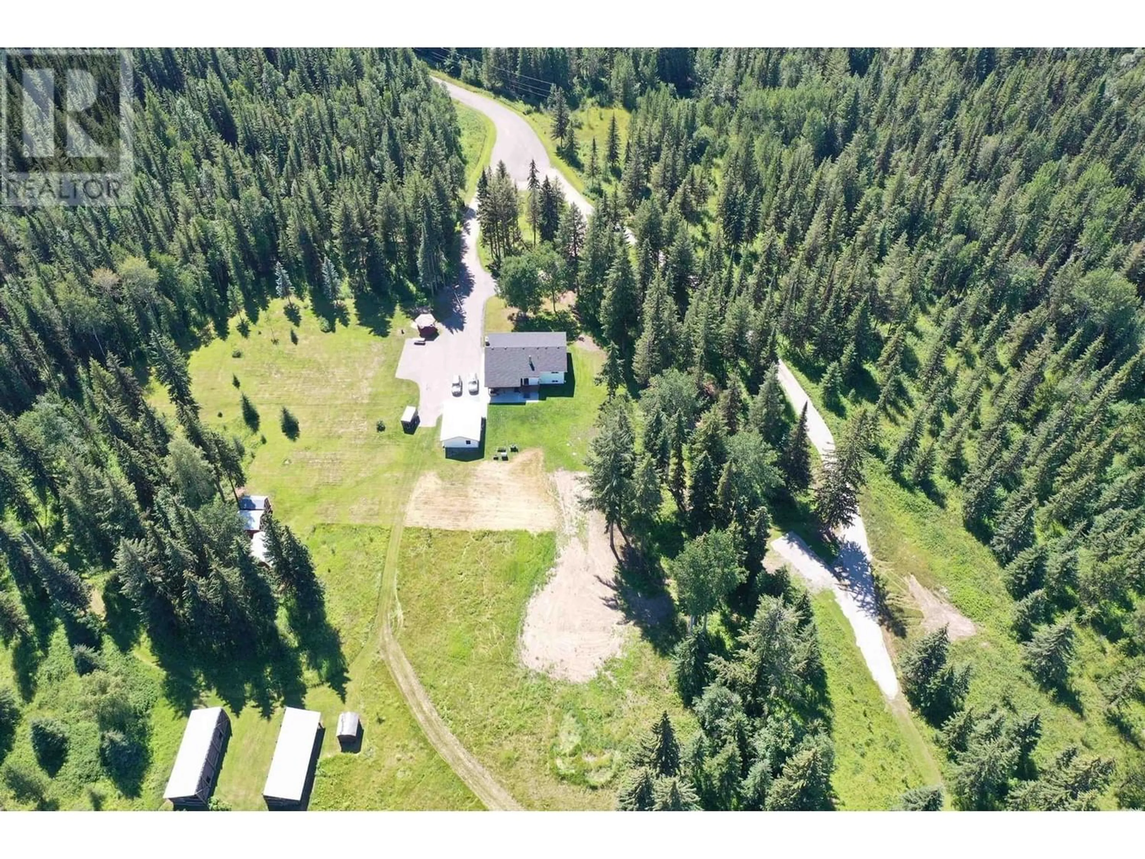 Cottage for 4059 AIRD ROAD, Quesnel British Columbia V2J6V8