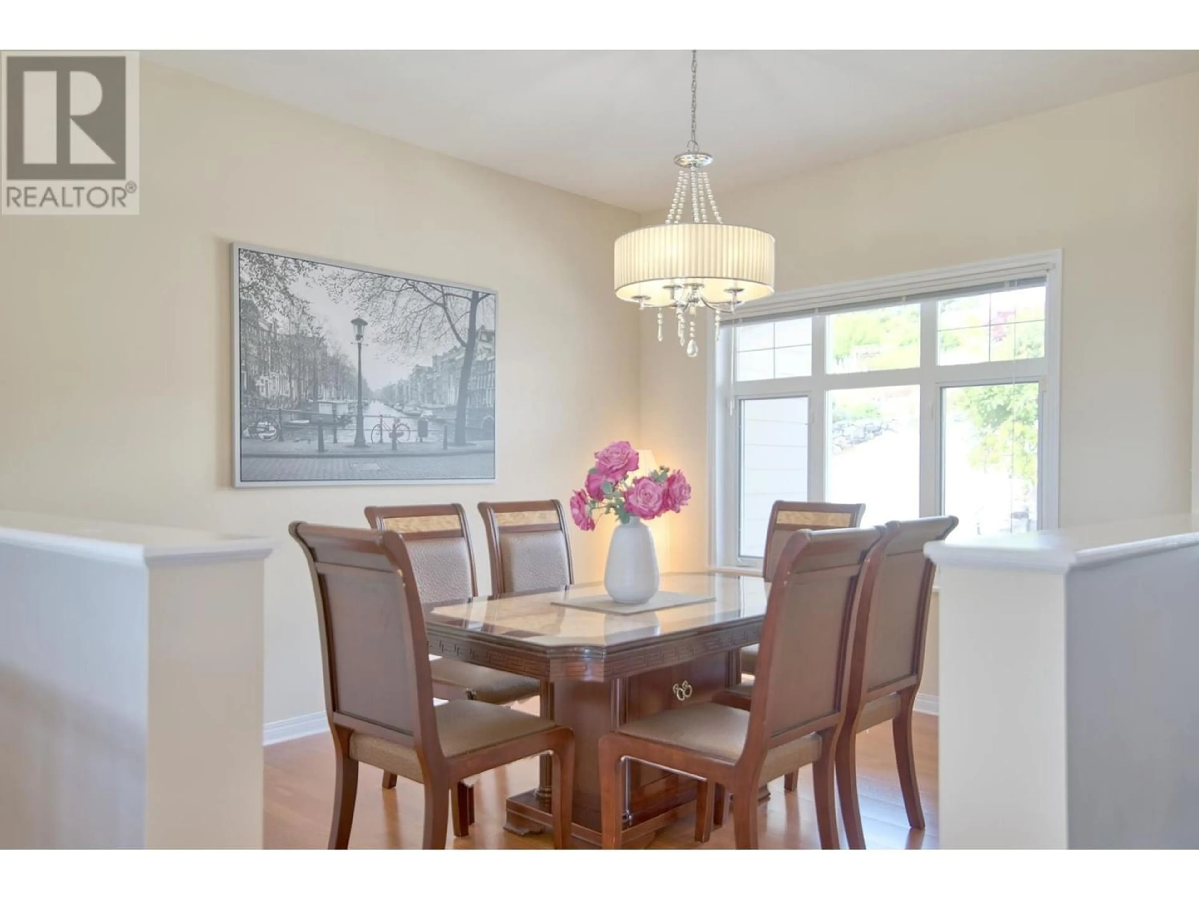 Dining room, wood floors for 6169 MIKA ROAD, Sechelt British Columbia V0N3A7