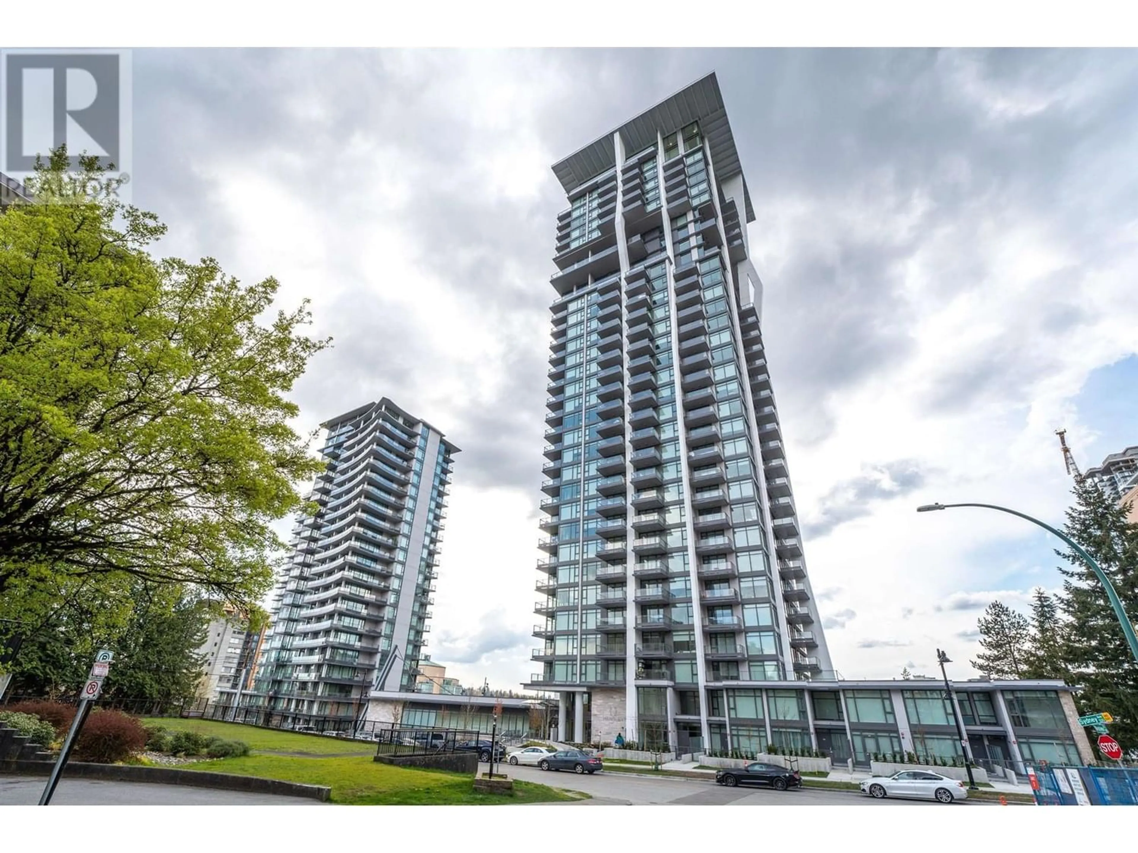 A pic from exterior of the house or condo for 3108 450 WESTVIEW STREET, Coquitlam British Columbia V3K6C3