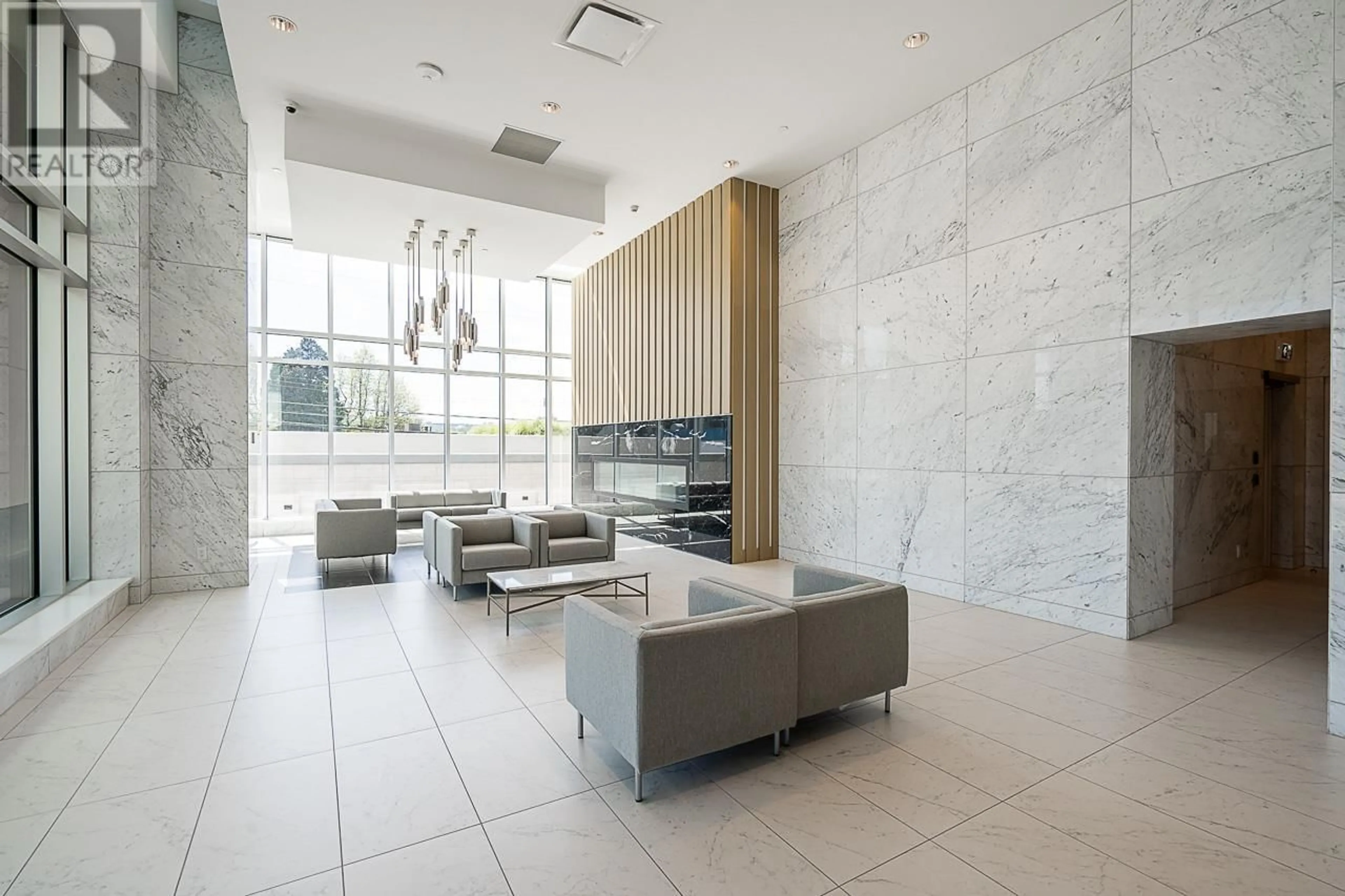 Indoor lobby for 2703 2085 SKYLINE COURT, Burnaby British Columbia V5C0M6