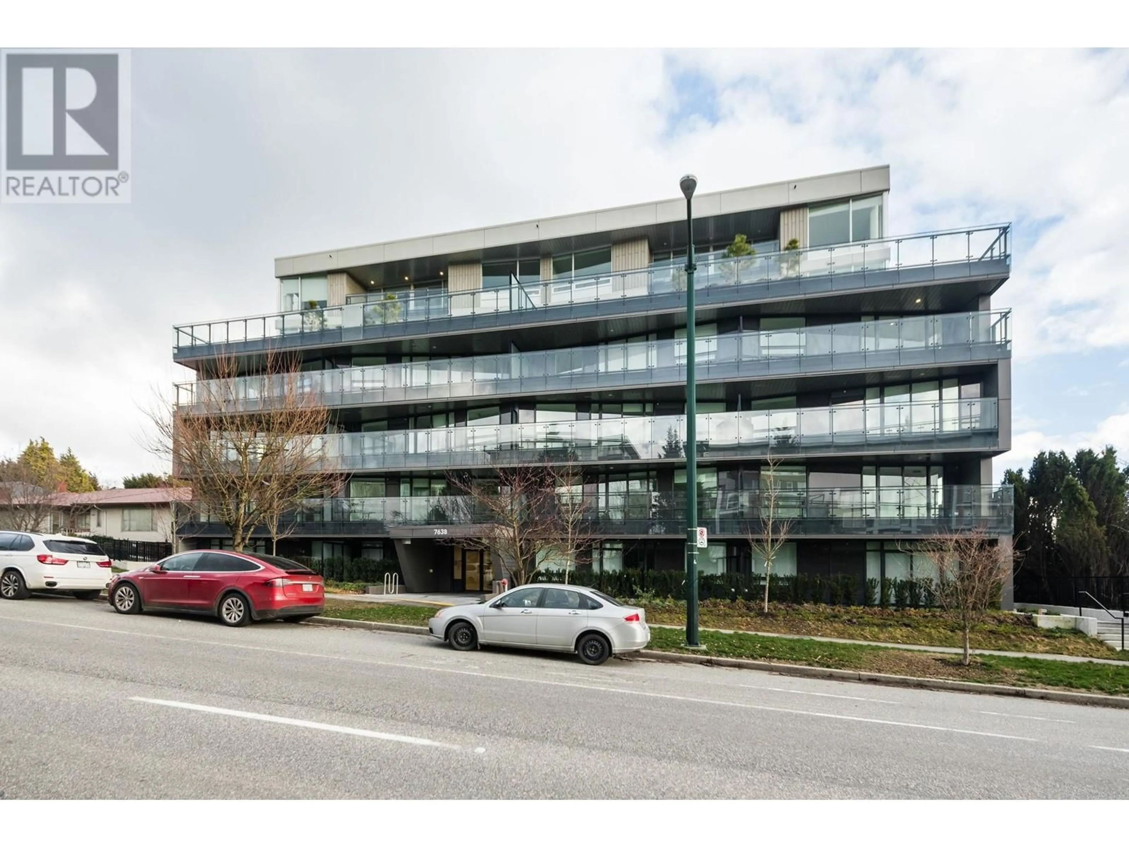 A pic from exterior of the house or condo for 205 7638 CAMBIE STREET, Vancouver British Columbia V6P3H7