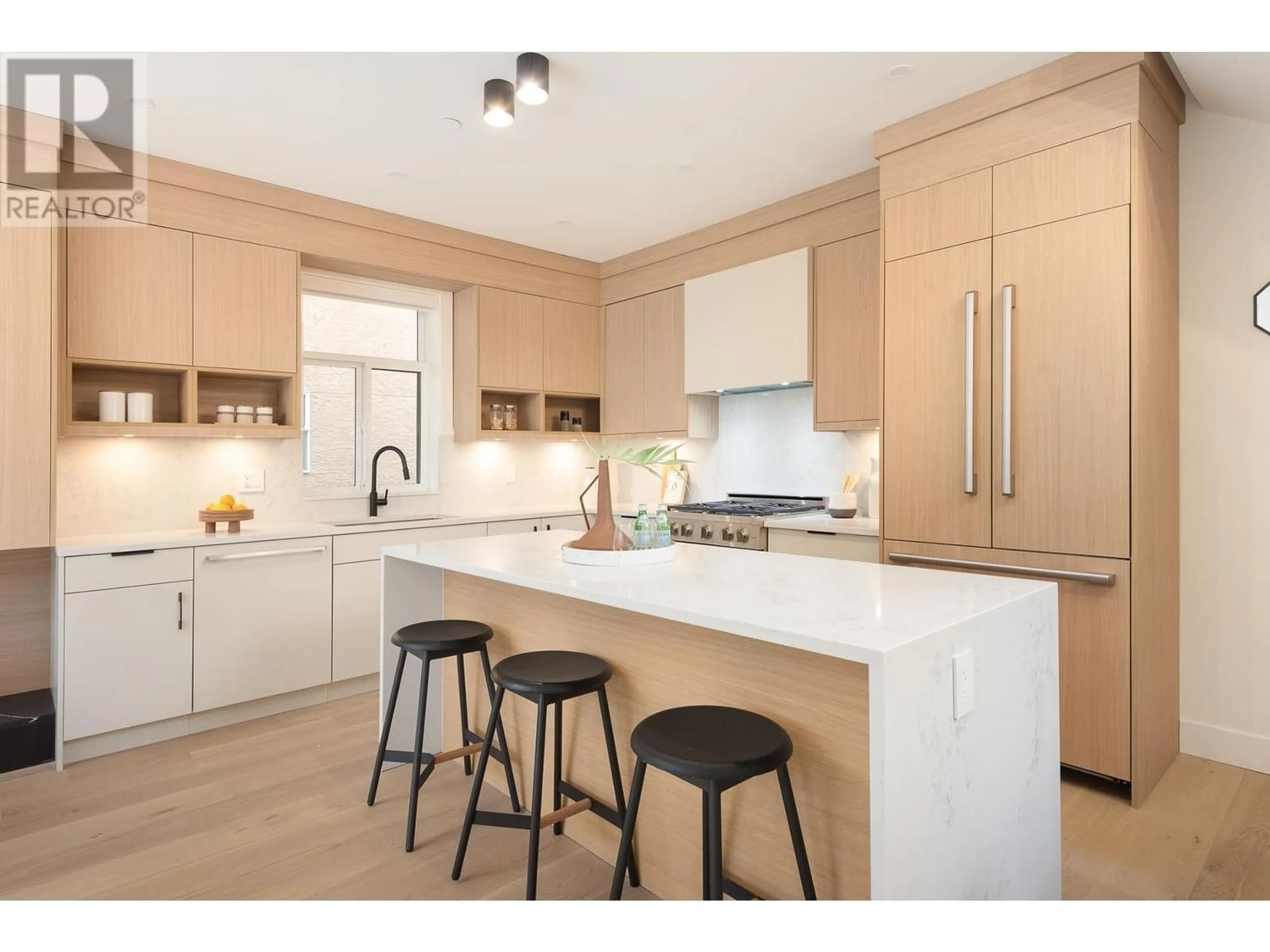 Contemporary kitchen for 5535 FLEMING STREET, Vancouver British Columbia V5P3G1