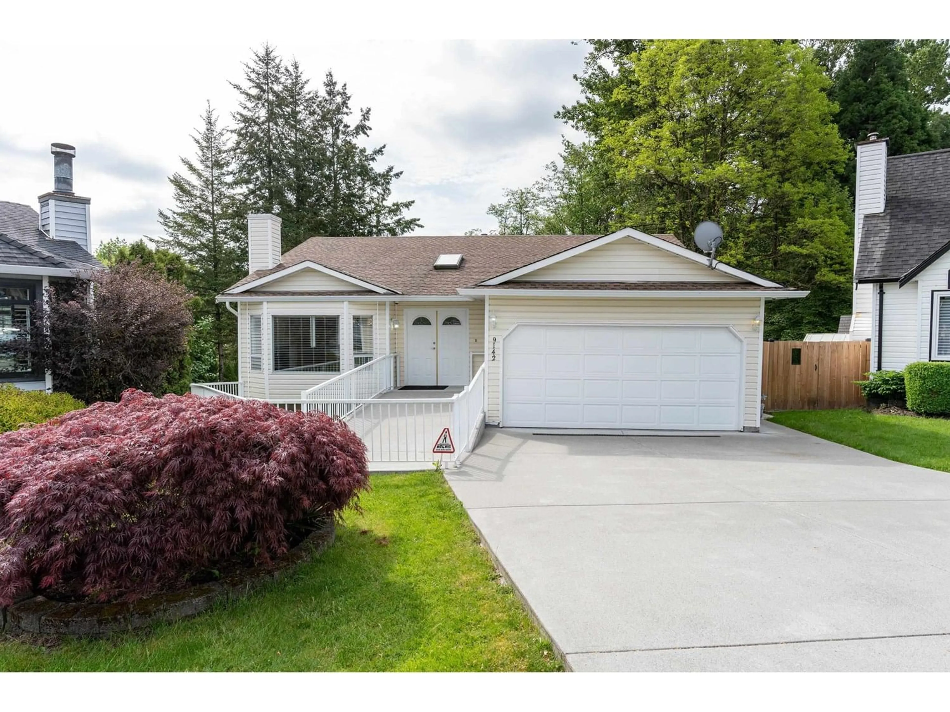 Frontside or backside of a home for 9142 212A PLACE, Langley British Columbia V1M2B8