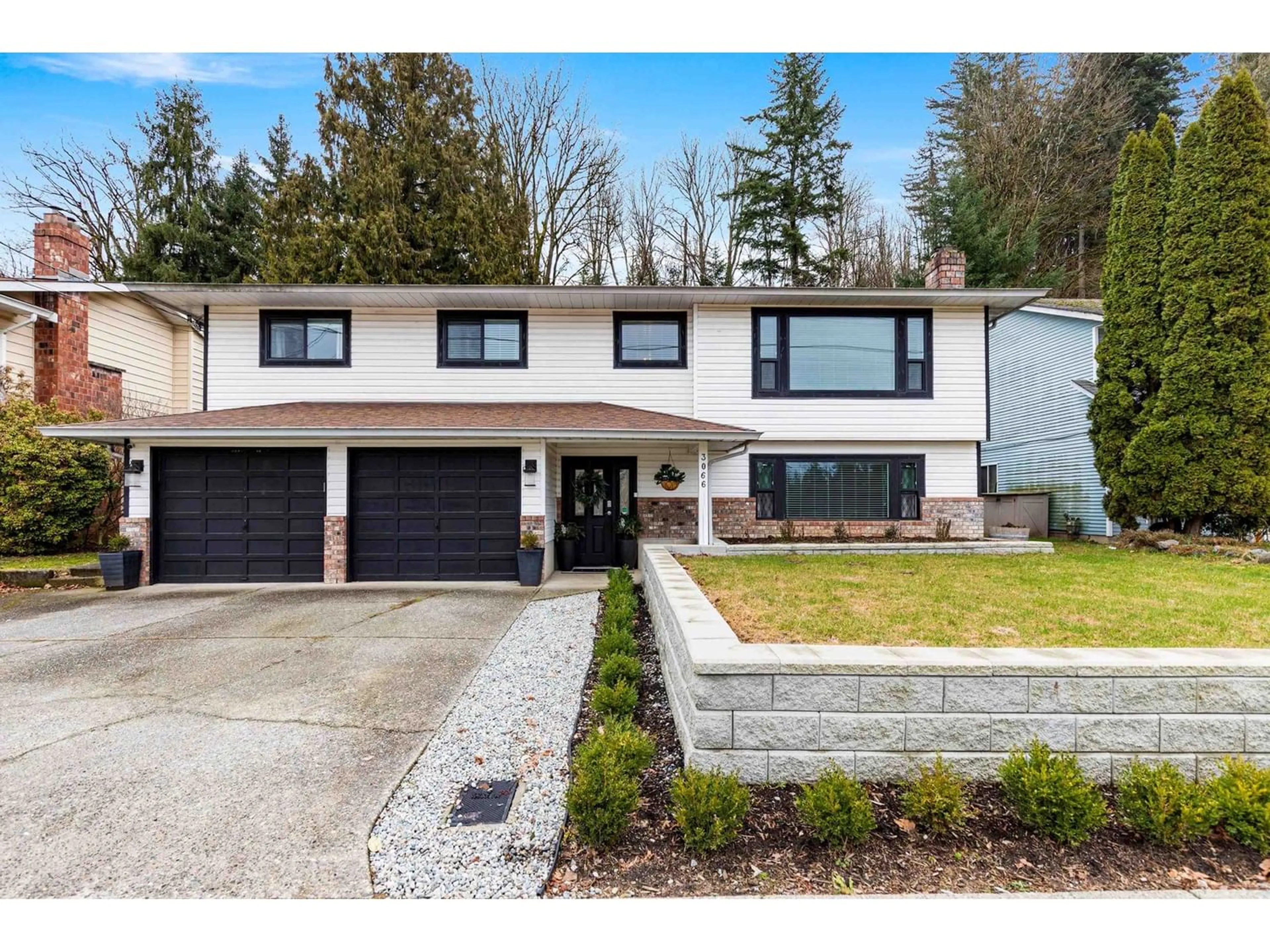 Frontside or backside of a home for 3066 MCMILLAN ROAD, Abbotsford British Columbia V2S6A8