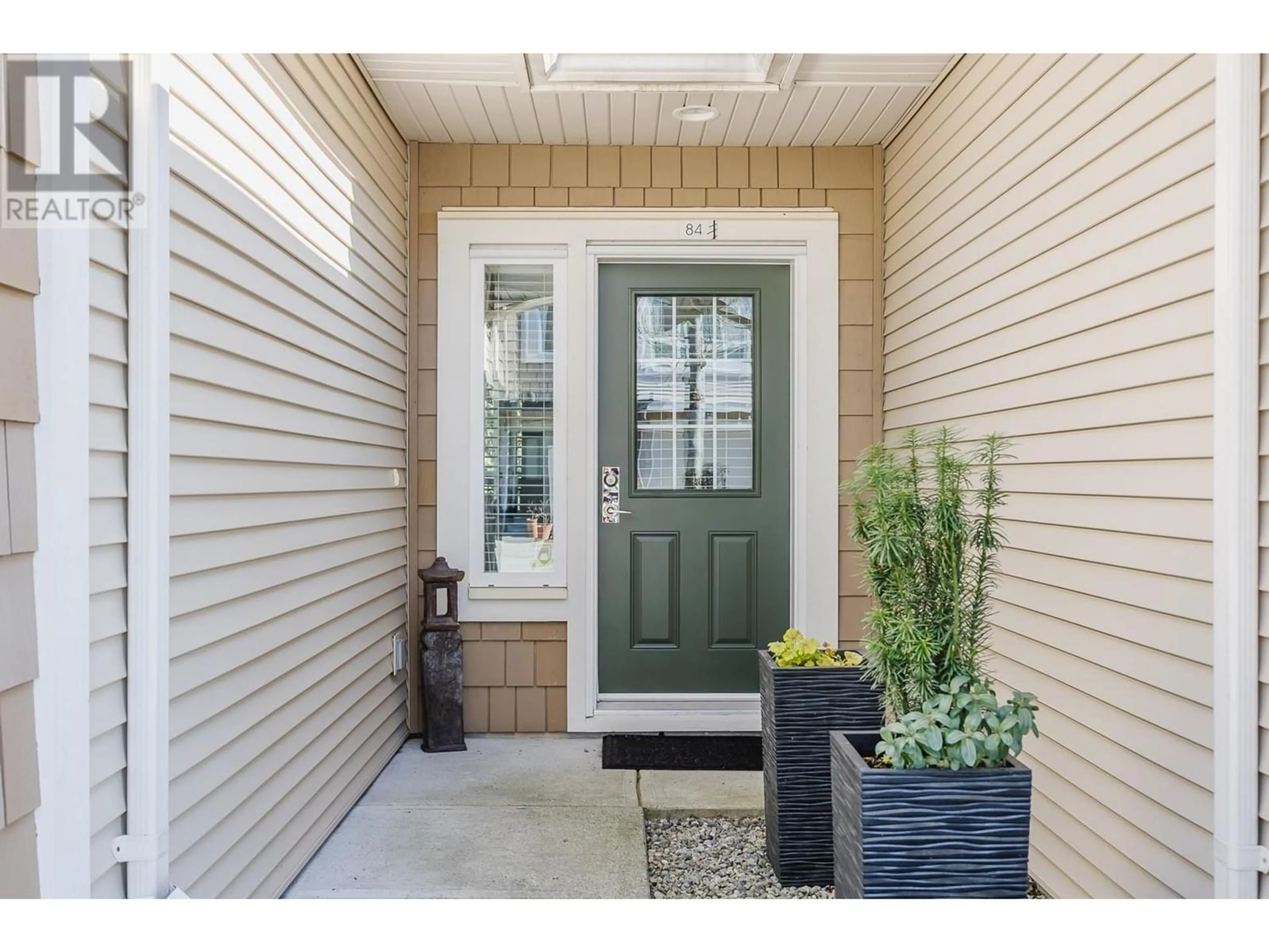 Indoor entryway for 84 1305 SOBALL STREET, Coquitlam British Columbia V3E0E8