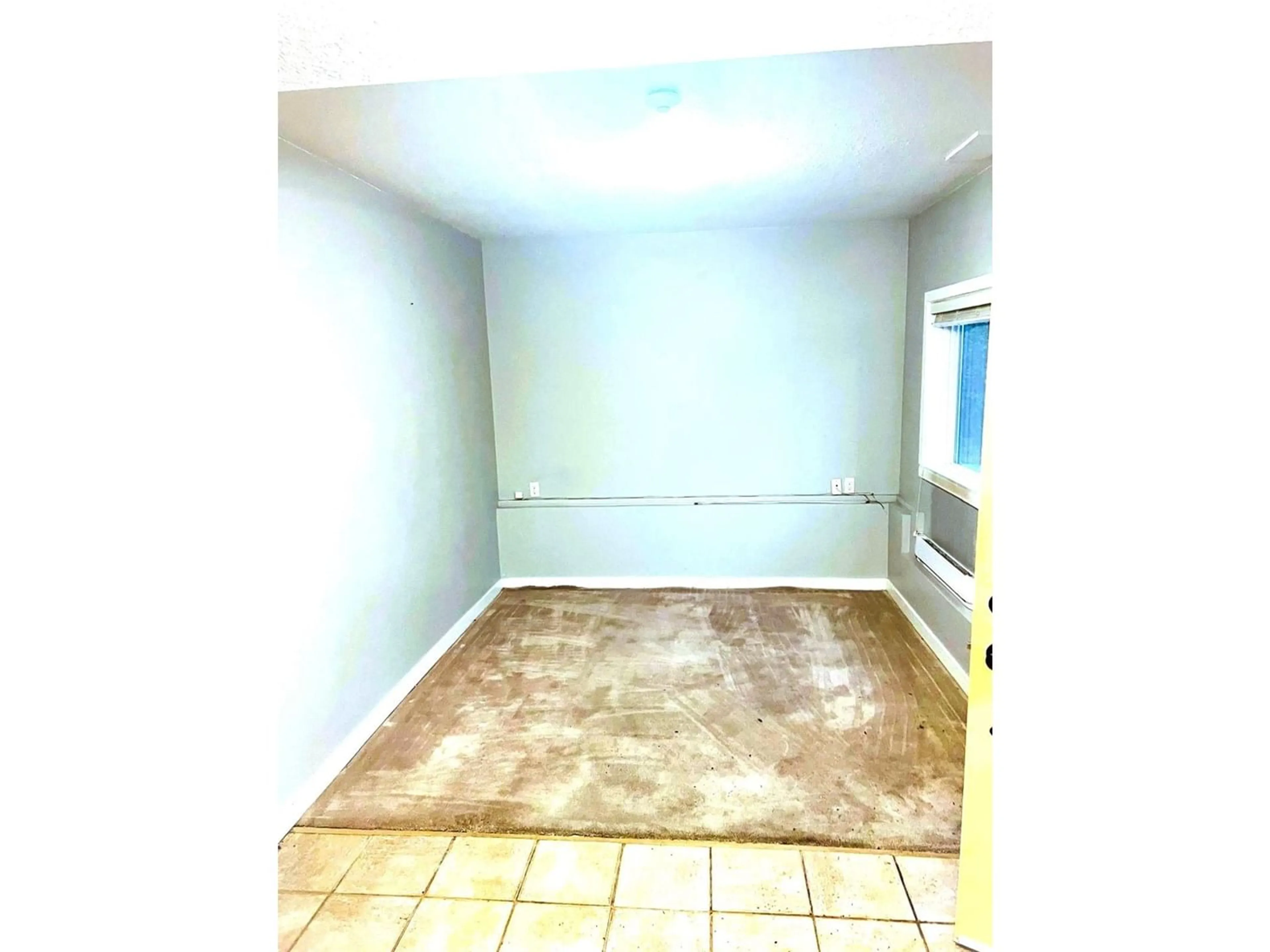 A pic of a room for 33244 GEORGE FERGUSON WAY, Abbotsford British Columbia V2S2L5