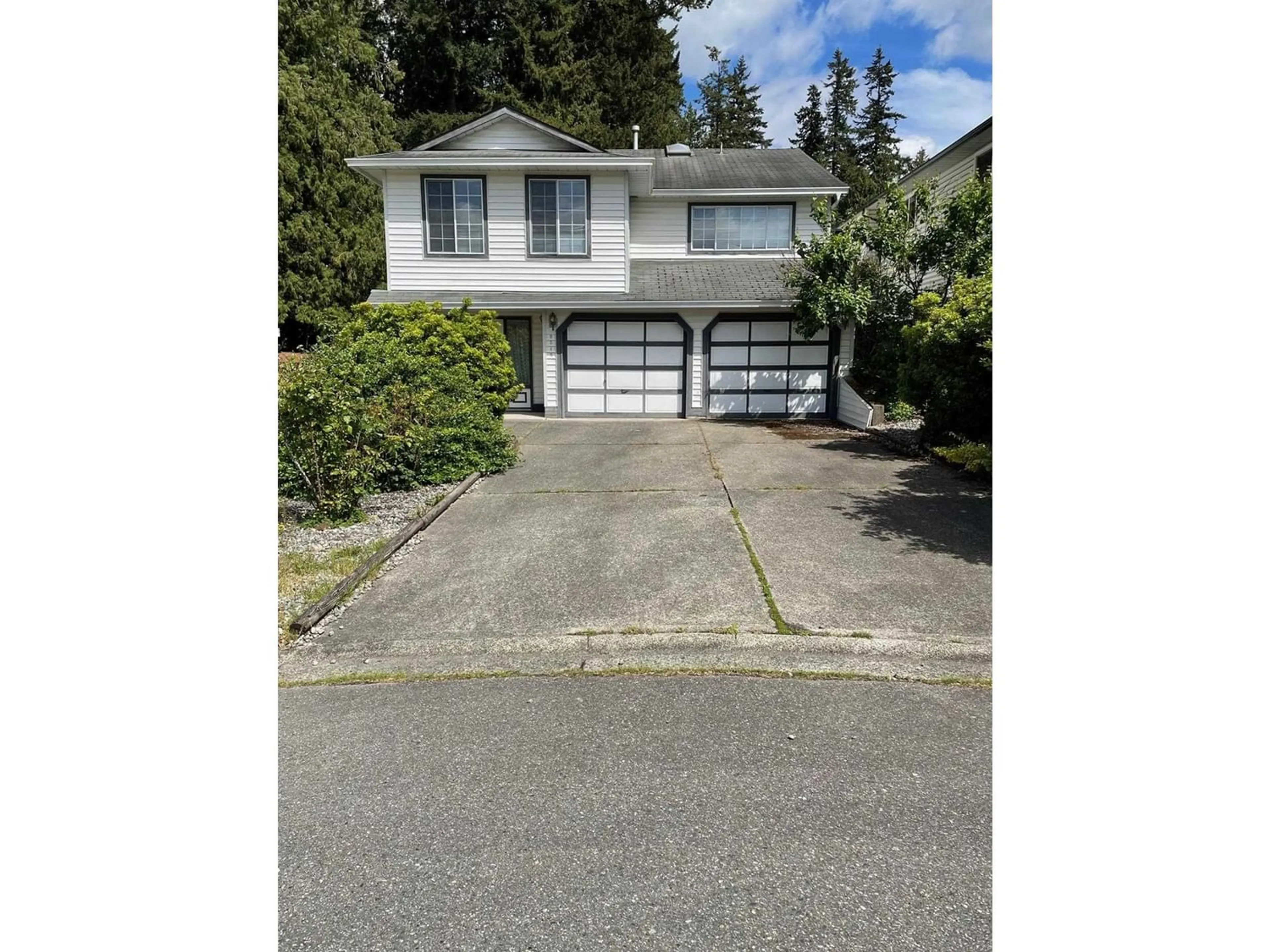 Frontside or backside of a home for 9548 208B STREET, Langley British Columbia V1M2C5