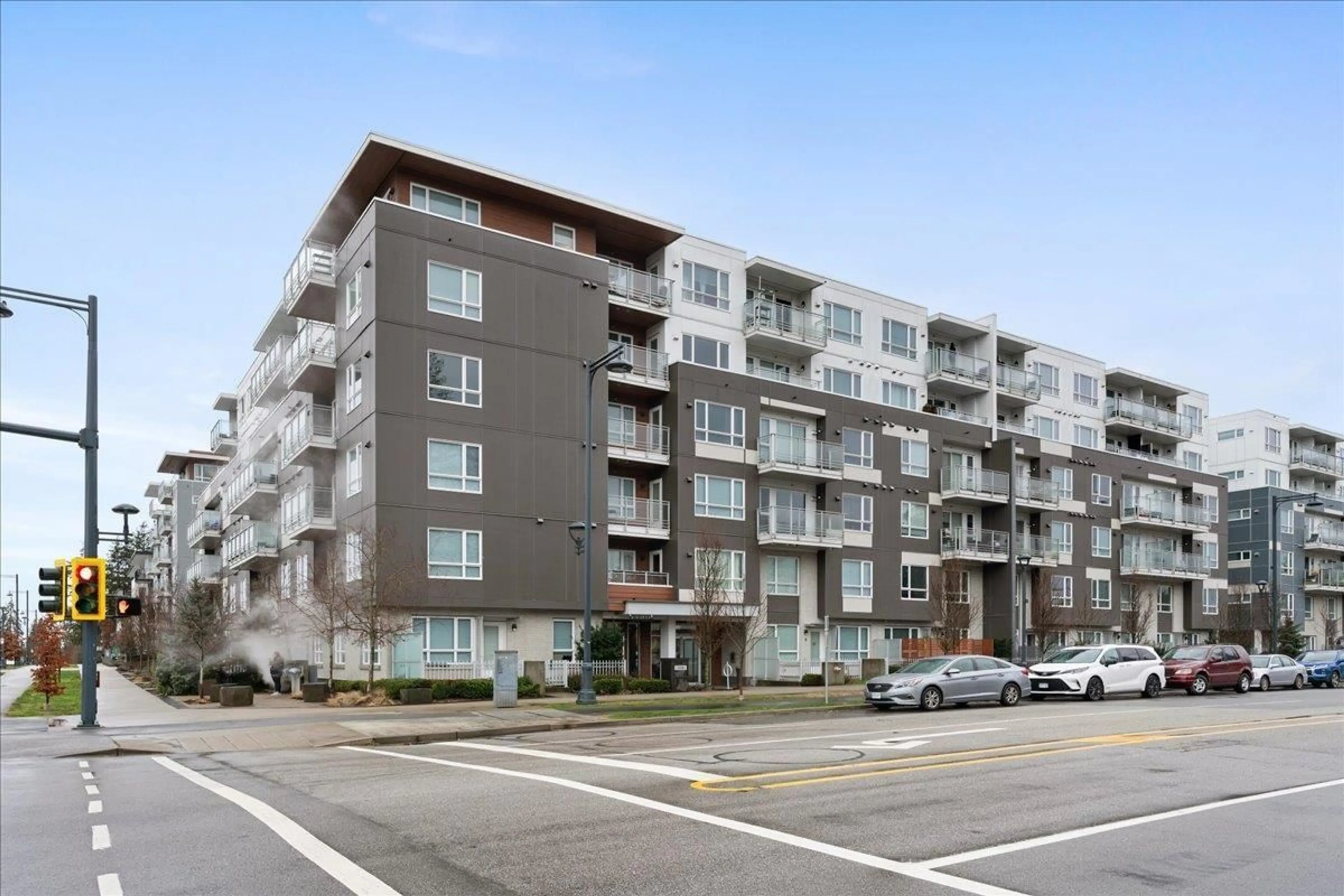 A pic from exterior of the house or condo for 503 10581 140 STREET, Surrey British Columbia V3T0M7