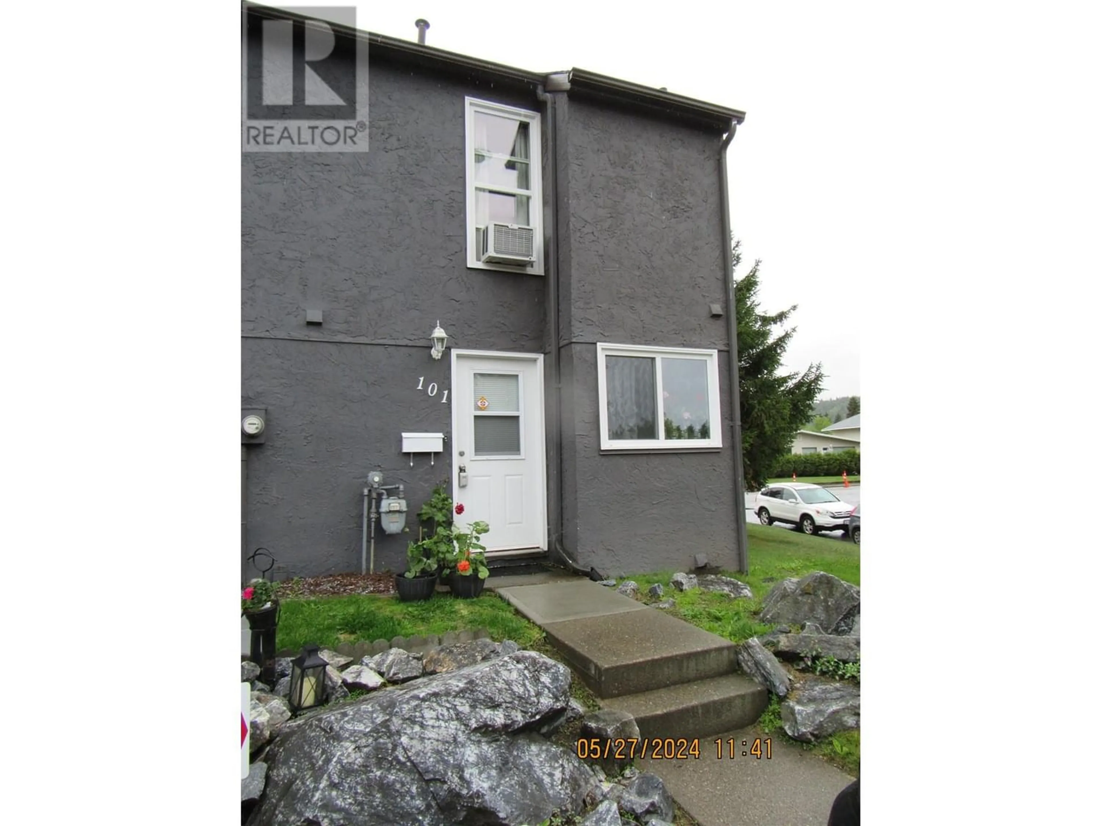 A pic from exterior of the house or condo for 101 101 N TABOR BOULEVARD, Prince George British Columbia V2M6Y1