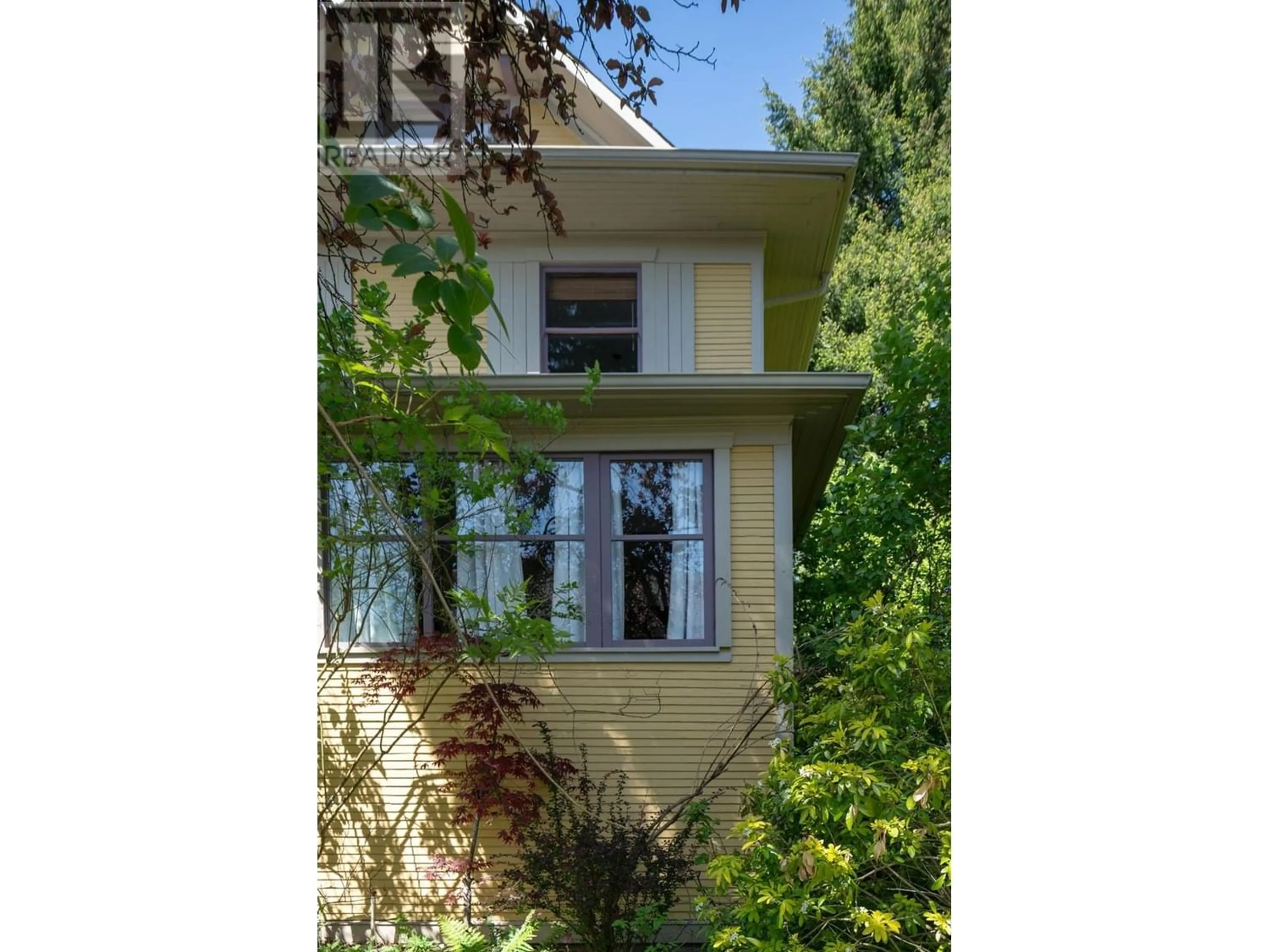 Frontside or backside of a home for 287 E 26TH AVENUE, Vancouver British Columbia V5V2H2
