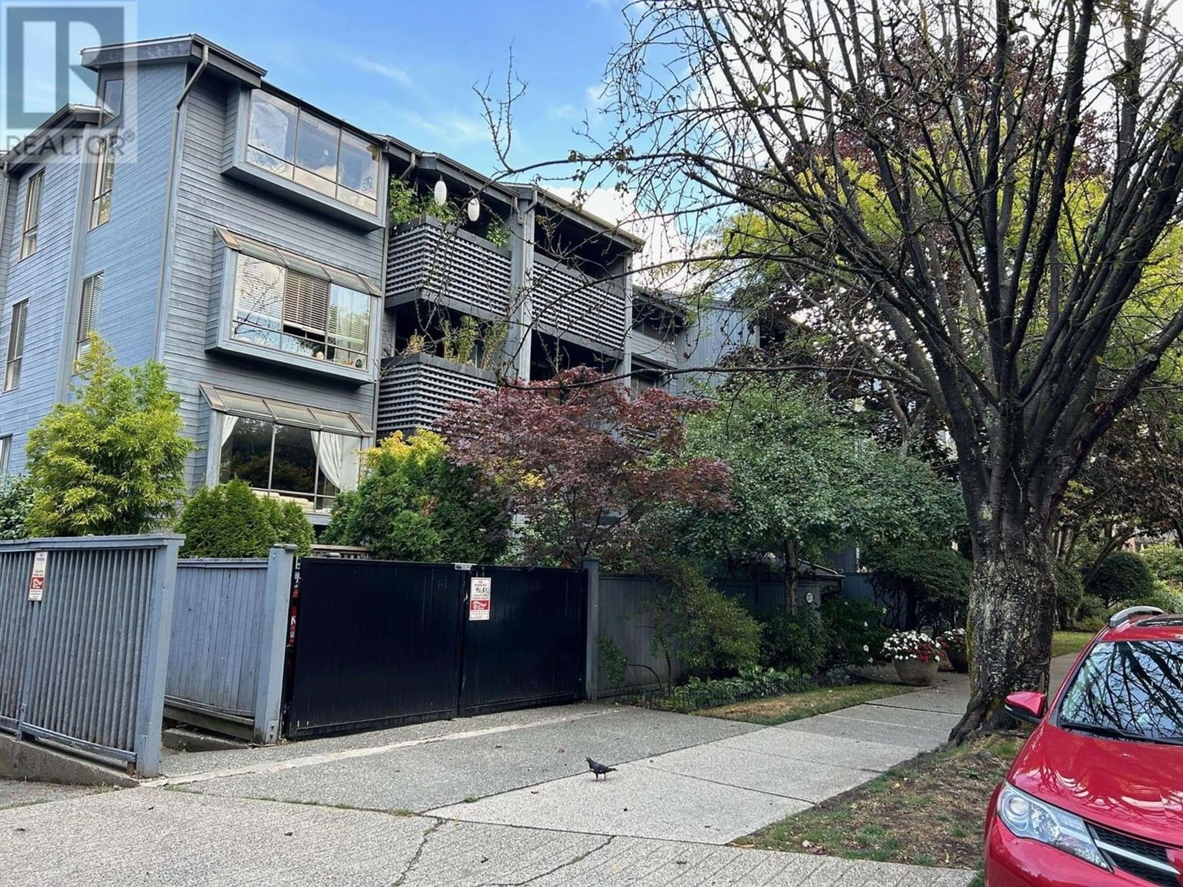 A pic from exterior of the house or condo for 310 2173 W 6TH AVENUE, Vancouver British Columbia V6K1V5