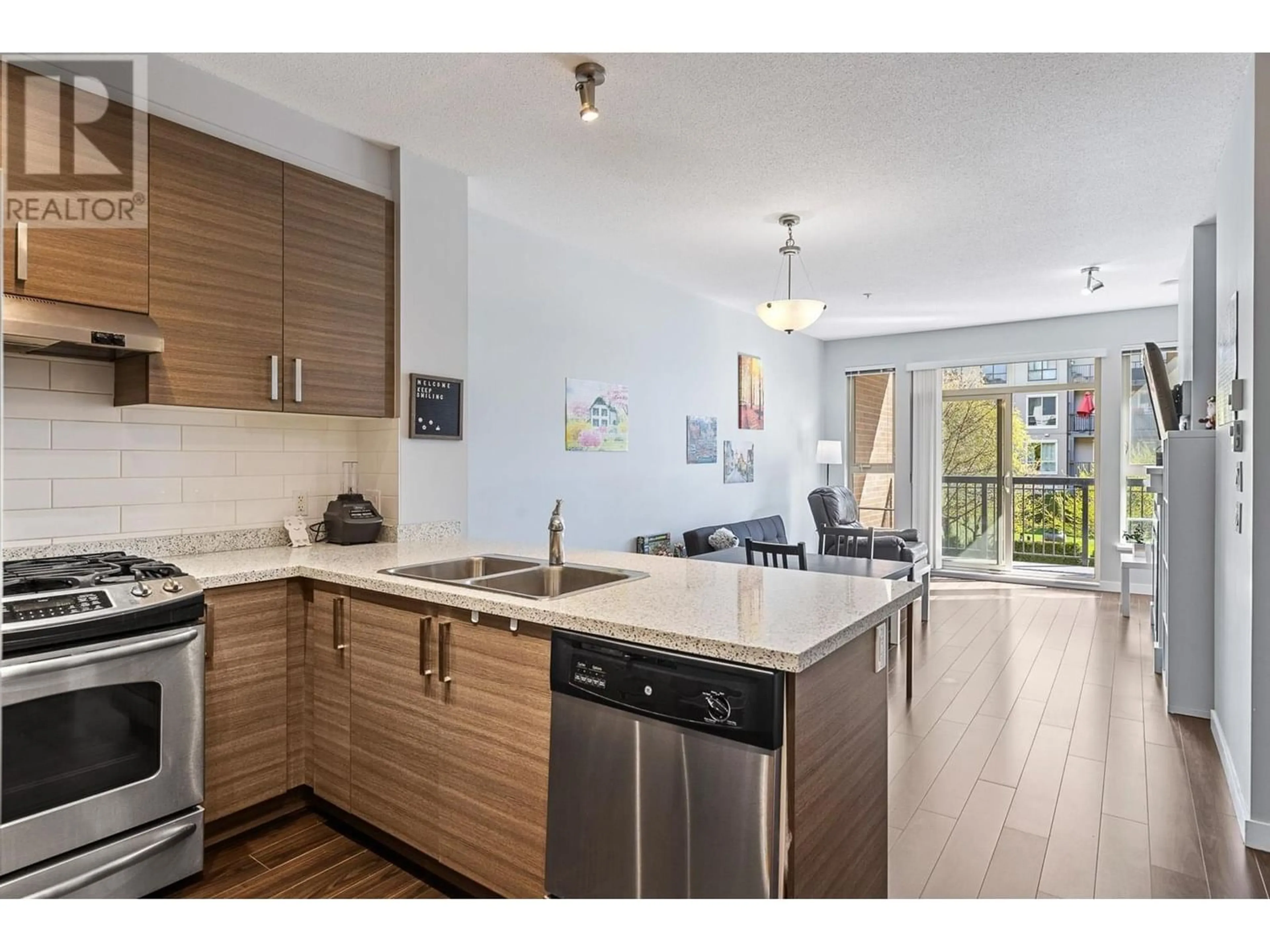 Standard kitchen for 206 1150 KENSAL PLACE, Coquitlam British Columbia V3B0H4