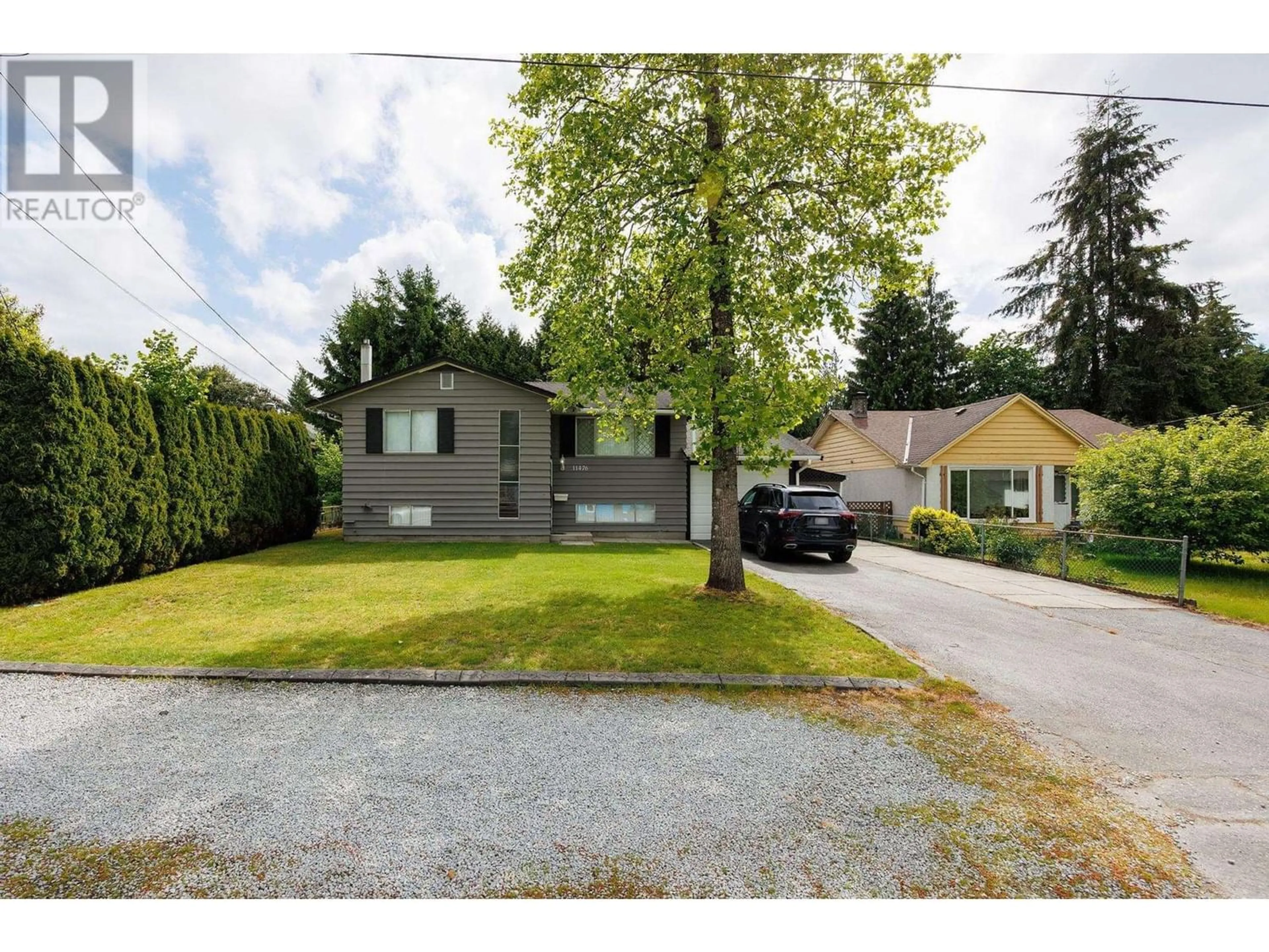 Frontside or backside of a home for 11476 BARCLAY STREET, Maple Ridge British Columbia V2X1S6