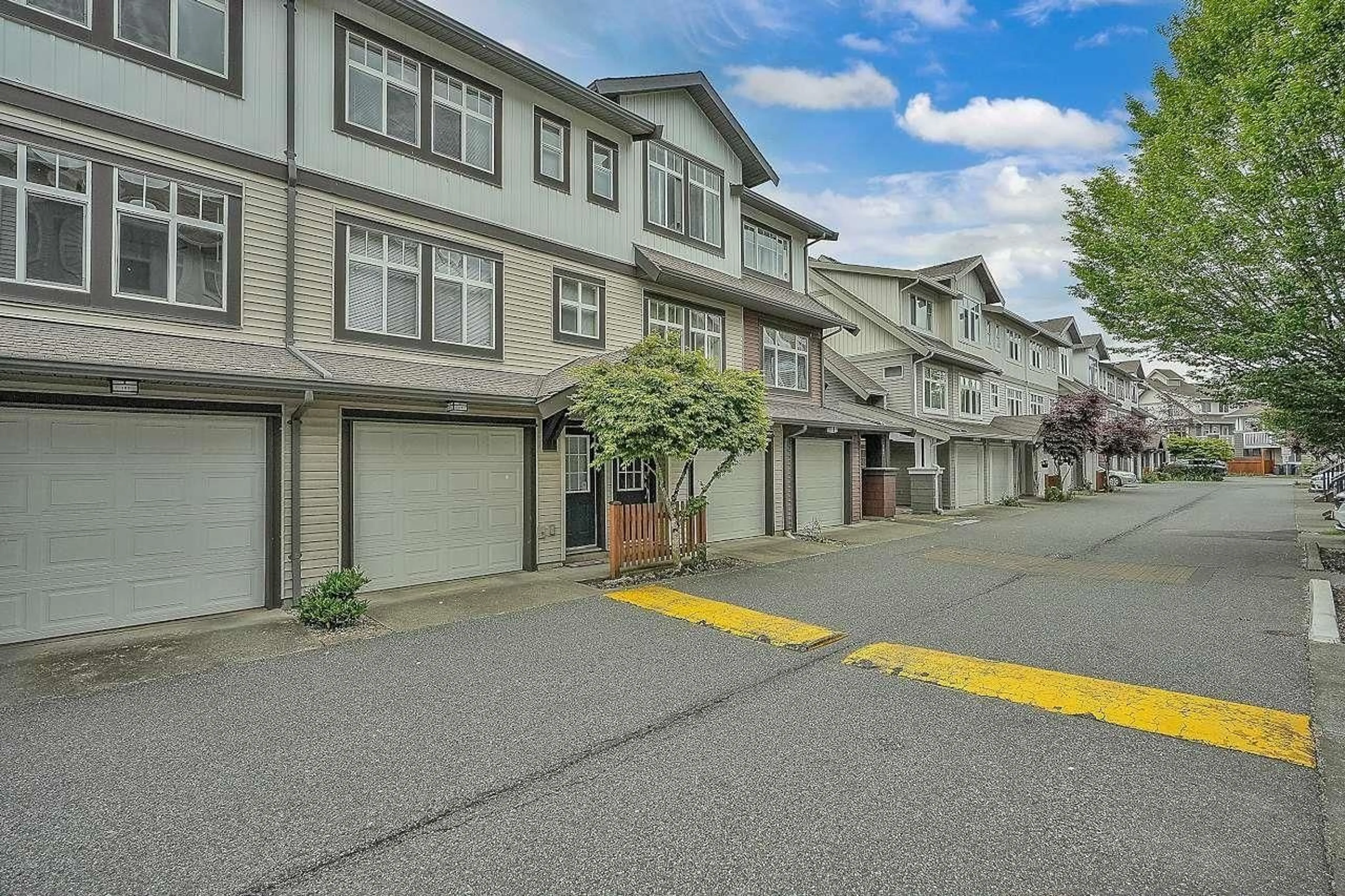 A pic from exterior of the house or condo for 189 16177 83 AVENUE, Surrey British Columbia V4N5T3