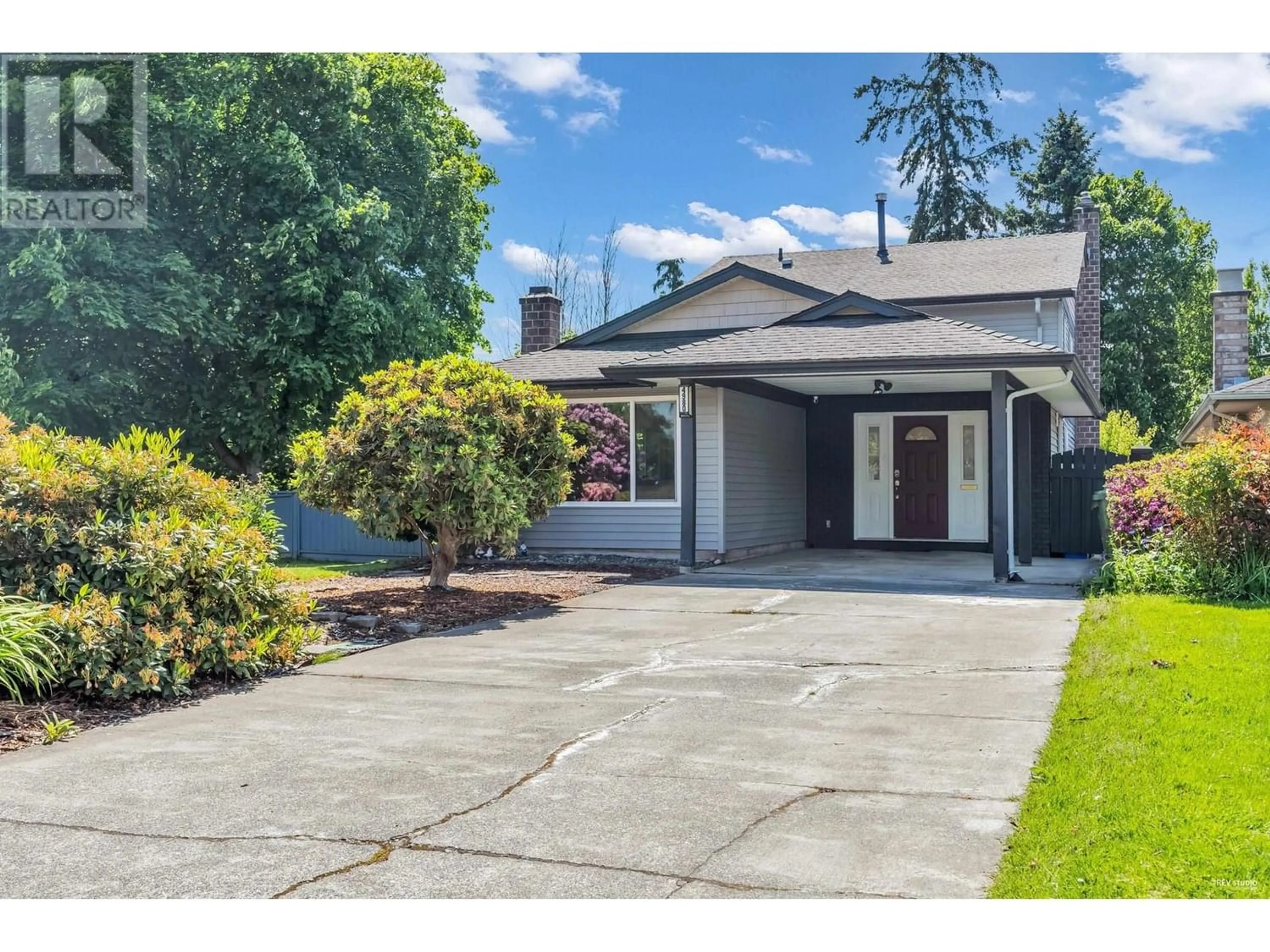 Frontside or backside of a home for 4980 PRINCETON AVENUE, Richmond British Columbia V7E4P2