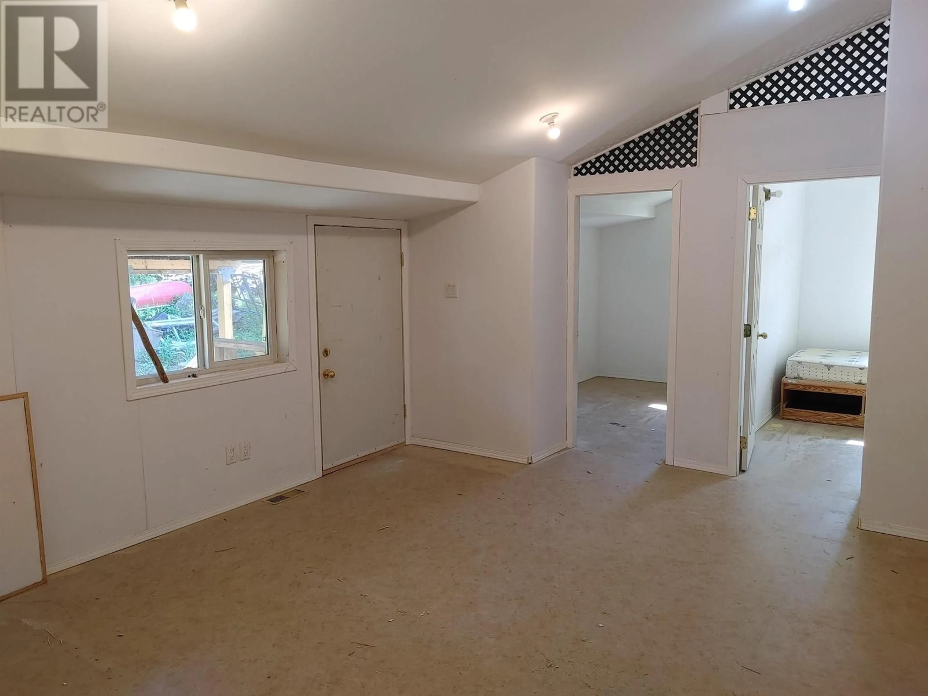 A pic of a room for 7814 LITTLE FORT 24 HIGHWAY, Lone Butte British Columbia V0K1X2
