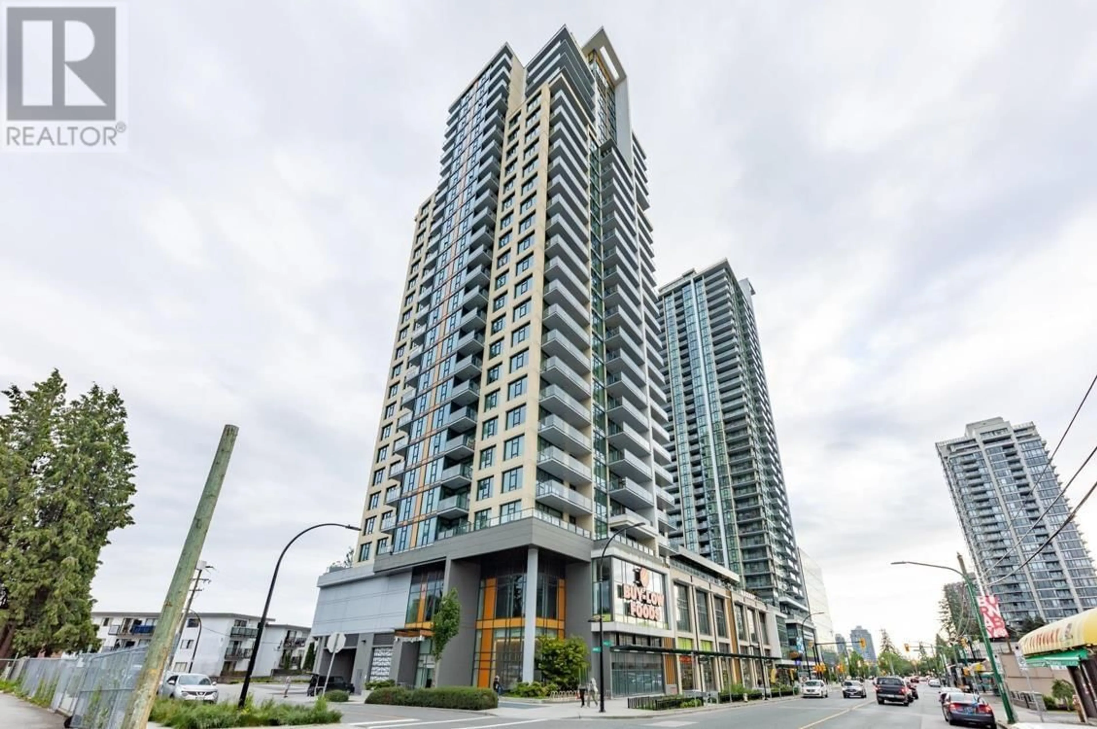 A pic from exterior of the house or condo for 609 7303 NOBLE LANE, Burnaby British Columbia V3N0H2