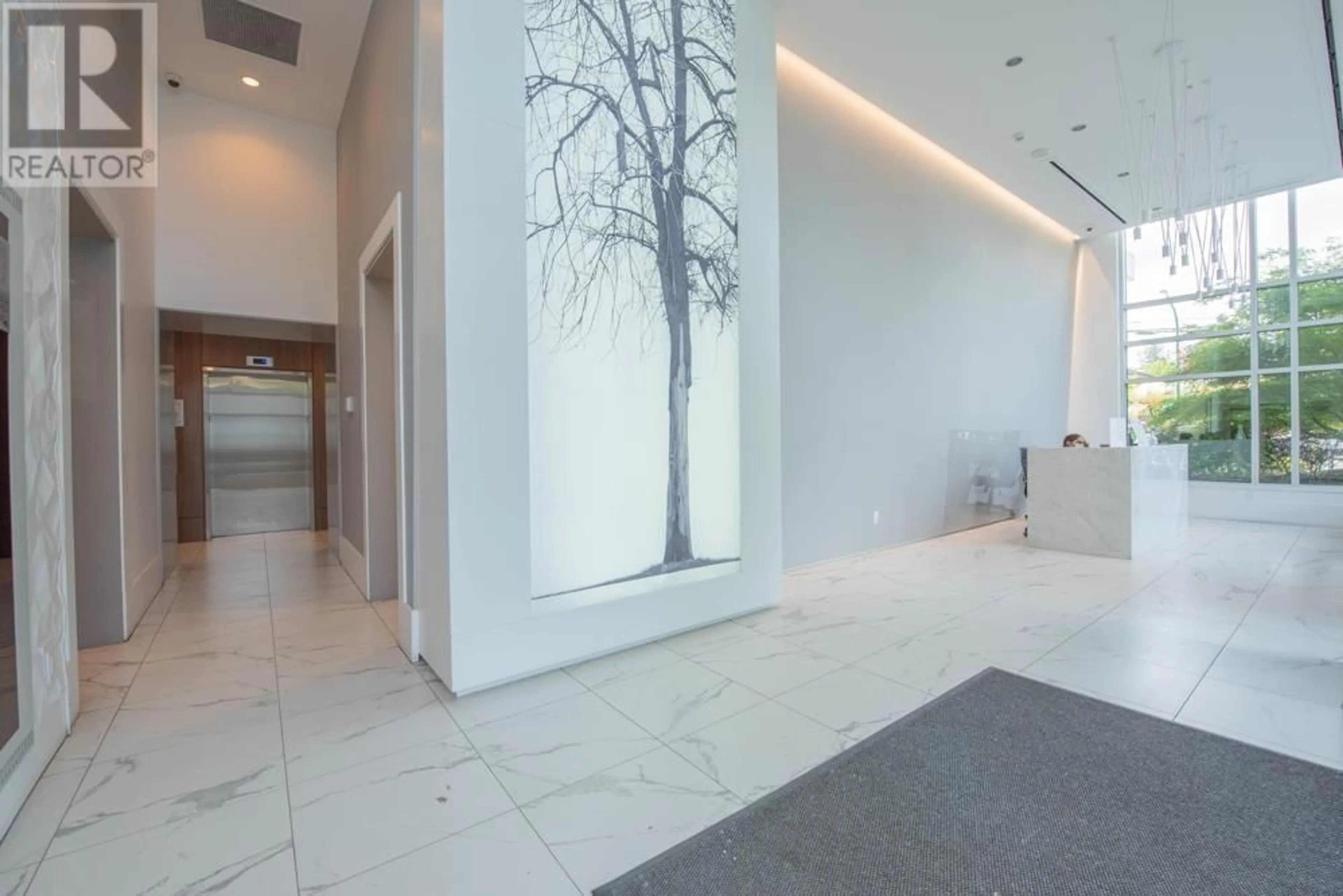 Indoor foyer for 609 7303 NOBLE LANE, Burnaby British Columbia V3N0H2