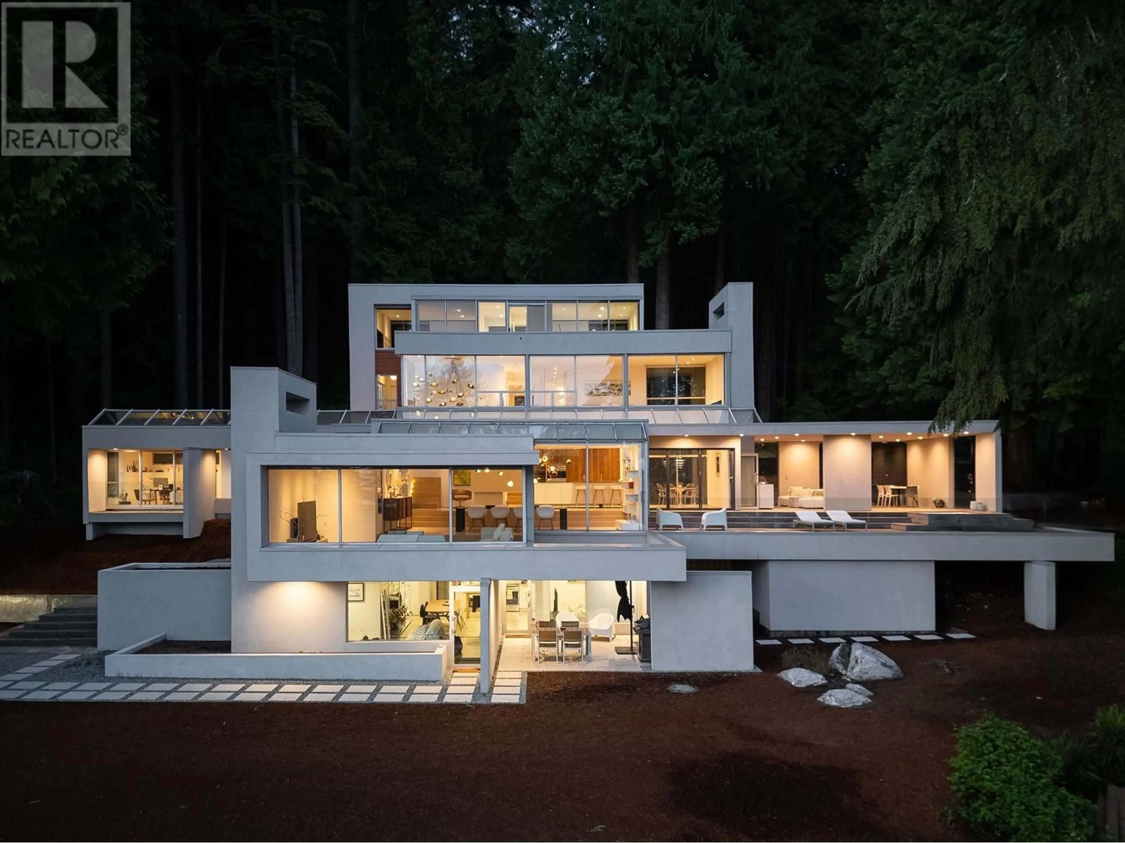 Unknown for 4350 ST. MARYS AVENUE, North Vancouver British Columbia V7N1Y7