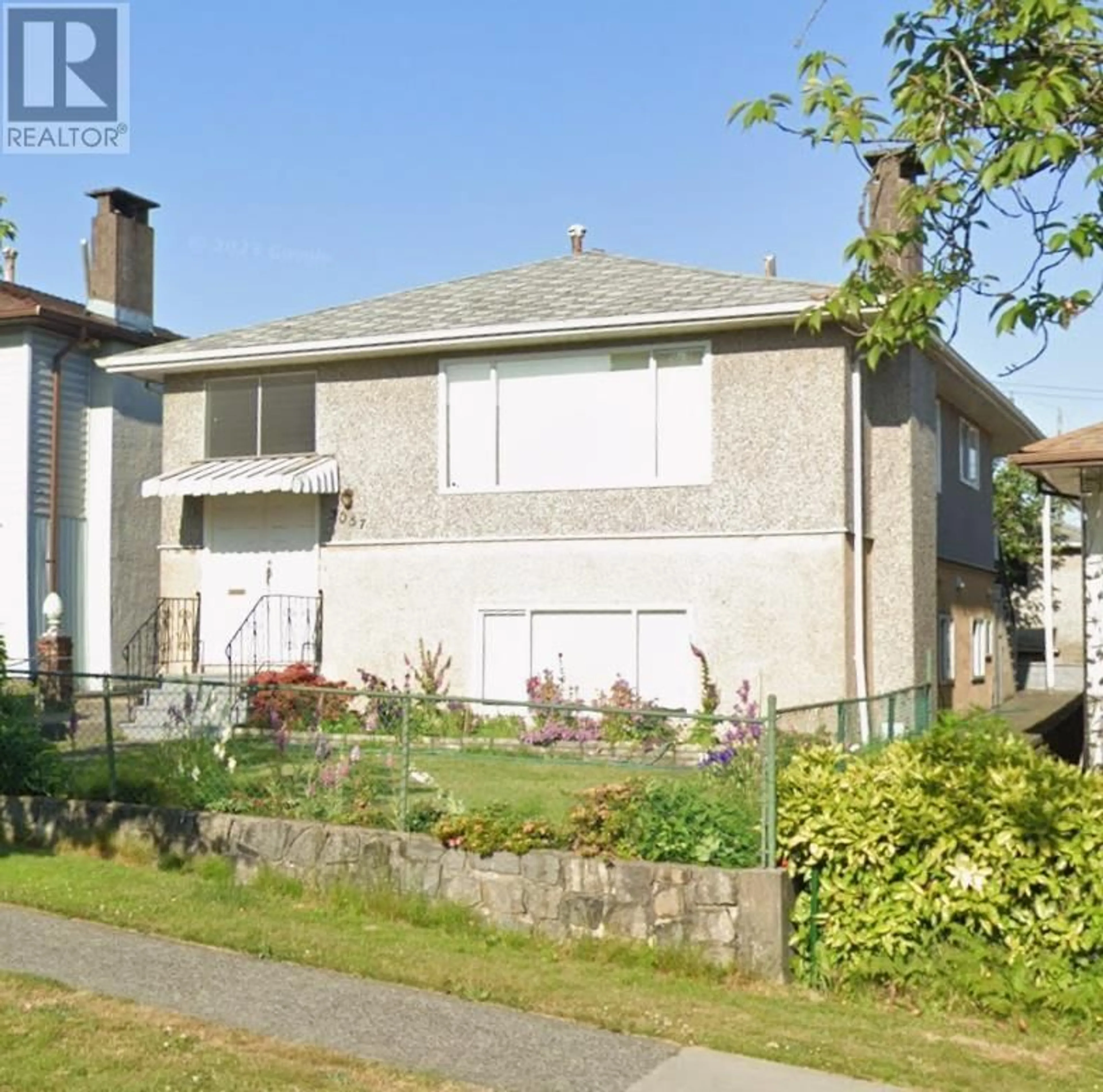 Frontside or backside of a home for 3057 RUPERT STREET, Vancouver British Columbia V5M3V1
