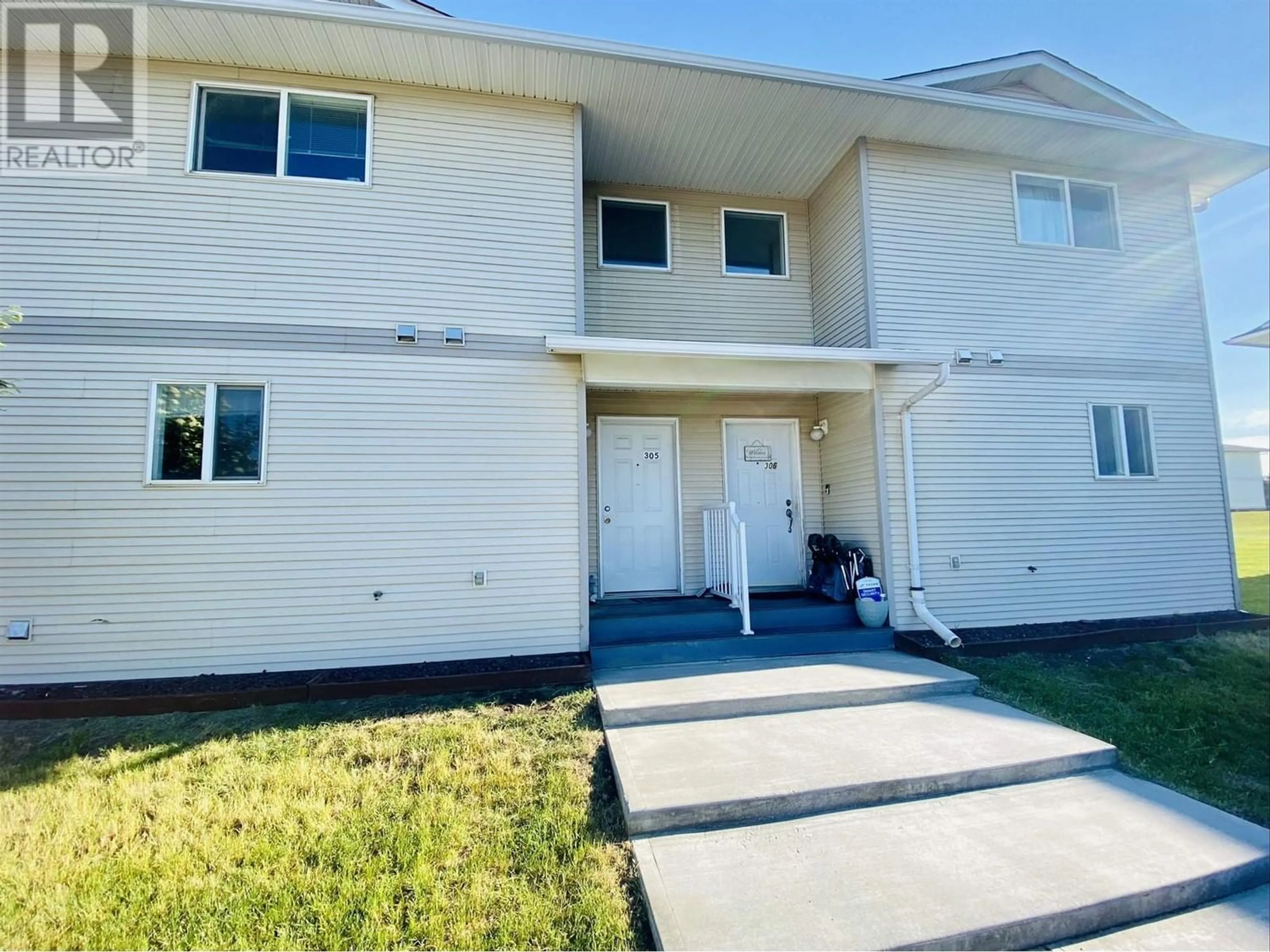 A pic from exterior of the house or condo for 305 9019 86 STREET, Fort St. John British Columbia V1J6X4