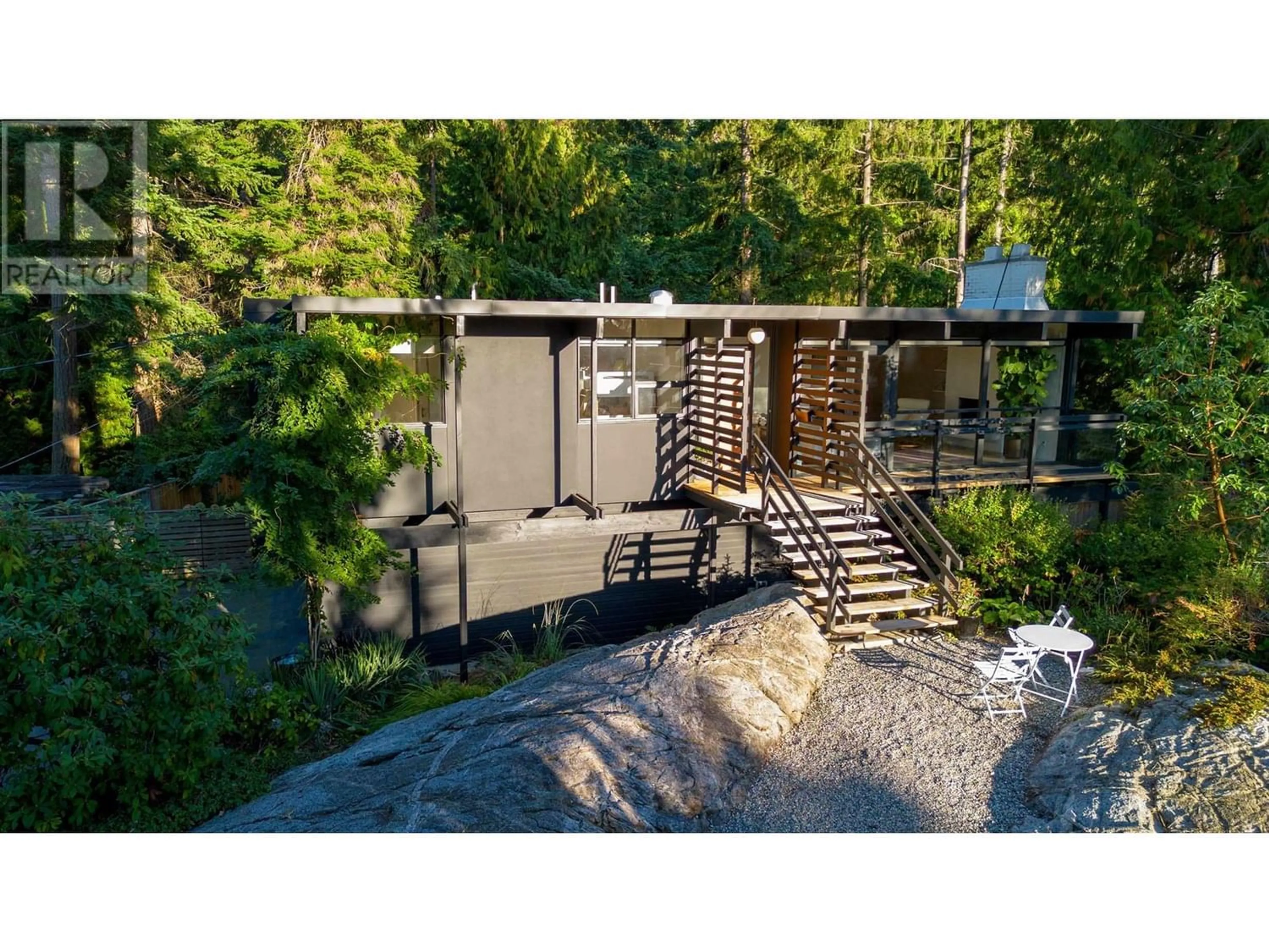 Frontside or backside of a home for 5414 GREENTREE ROAD, West Vancouver British Columbia V7W1N4