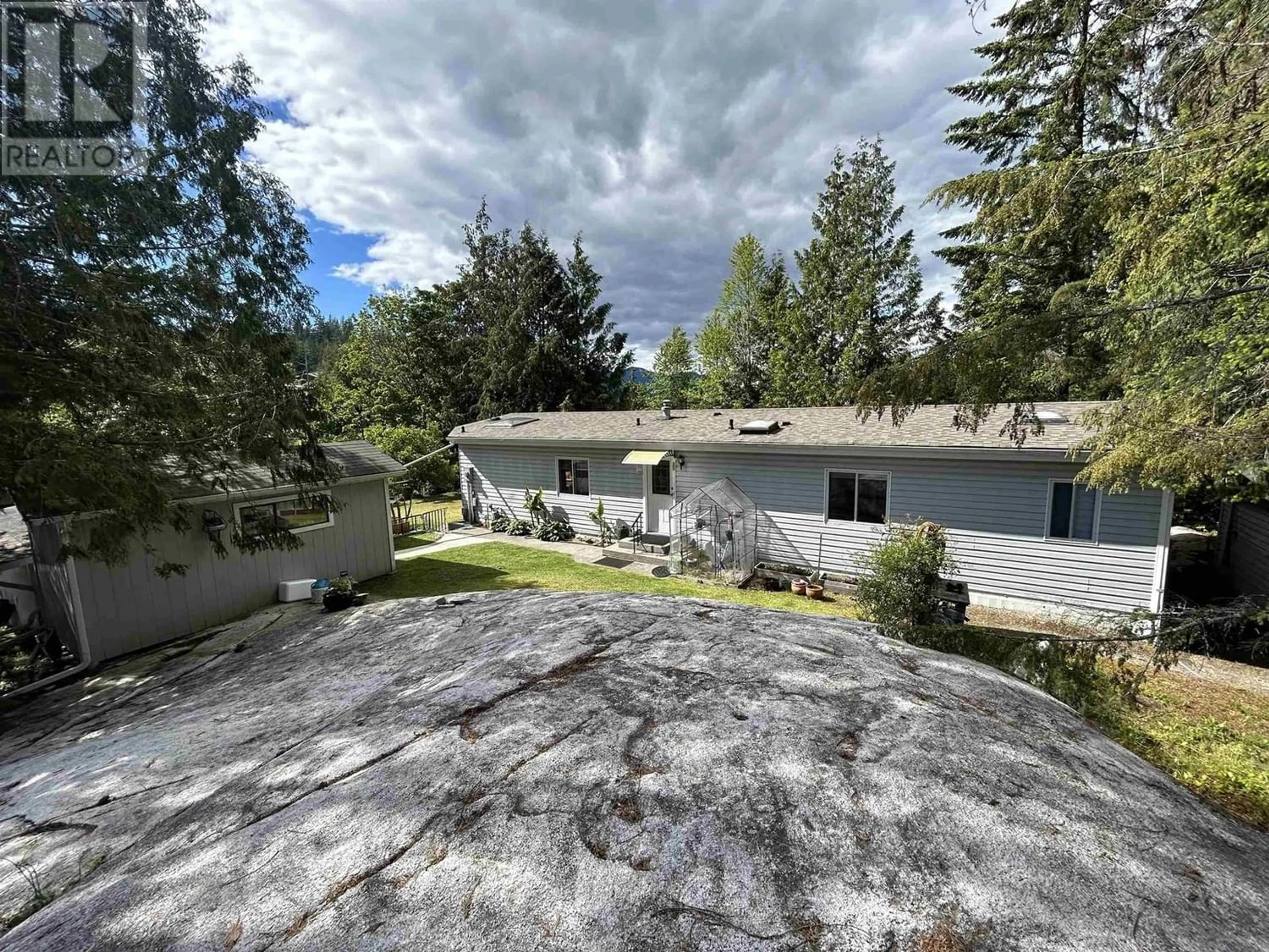 Frontside or backside of a home for 6146 S GALE AVENUE, Sechelt British Columbia V0N3A5