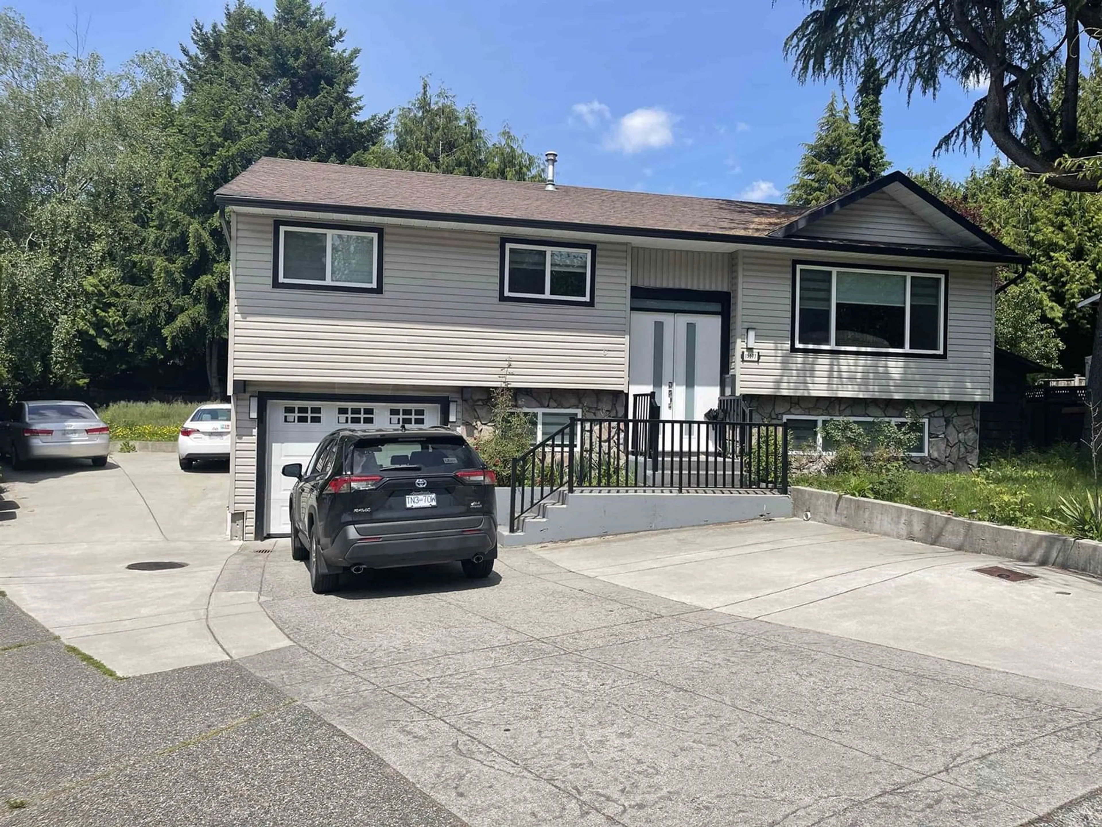 Frontside or backside of a home for 15077 86B AVENUE, Surrey British Columbia V3S4V3