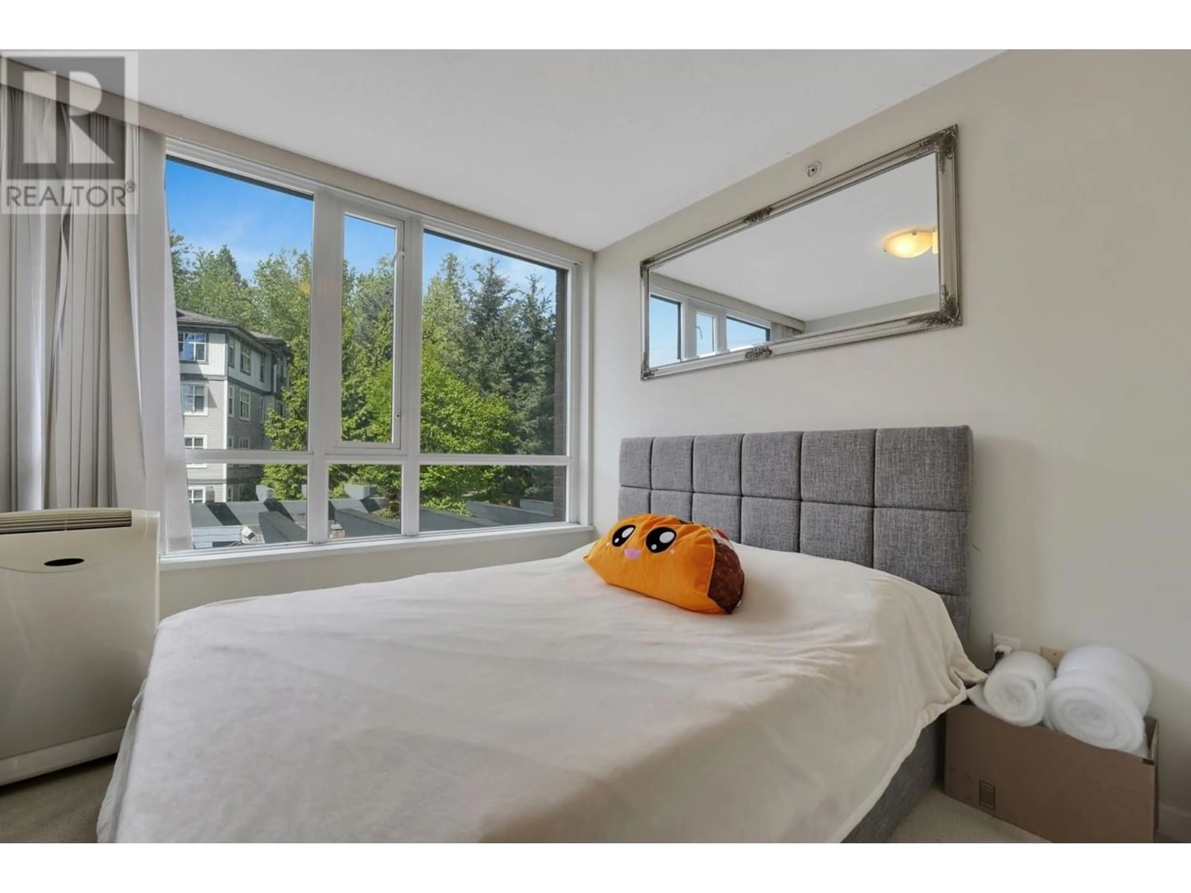 A pic of a room for 204 4888 BRENTWOOD DRIVE, Burnaby British Columbia V5C0C6