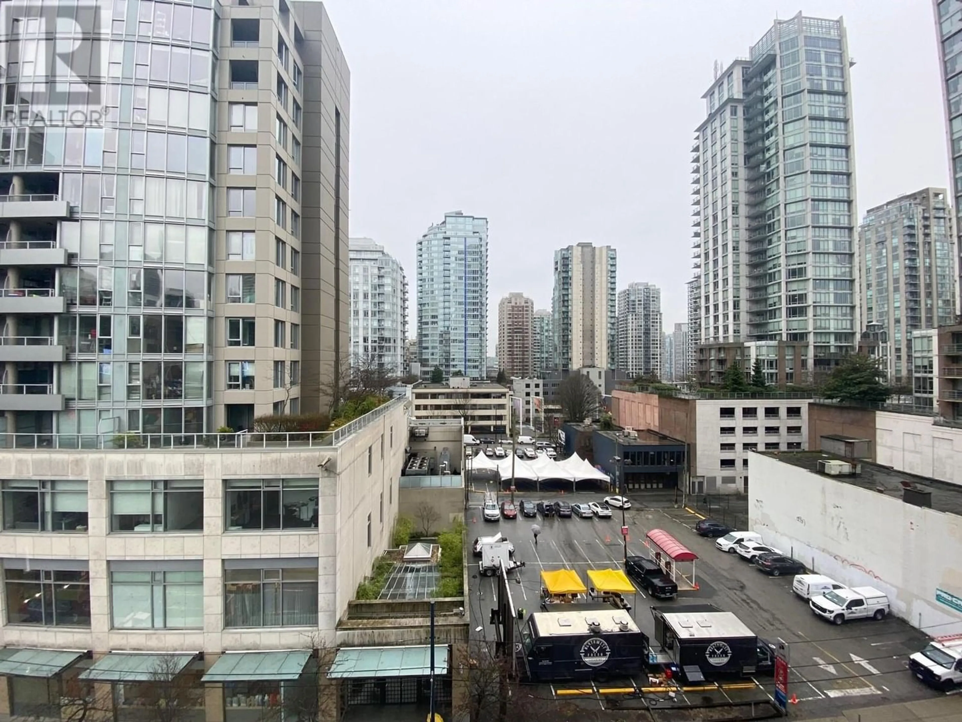 A pic from exterior of the house or condo for 504 833 SEYMOUR STREET, Vancouver British Columbia V6B0G4