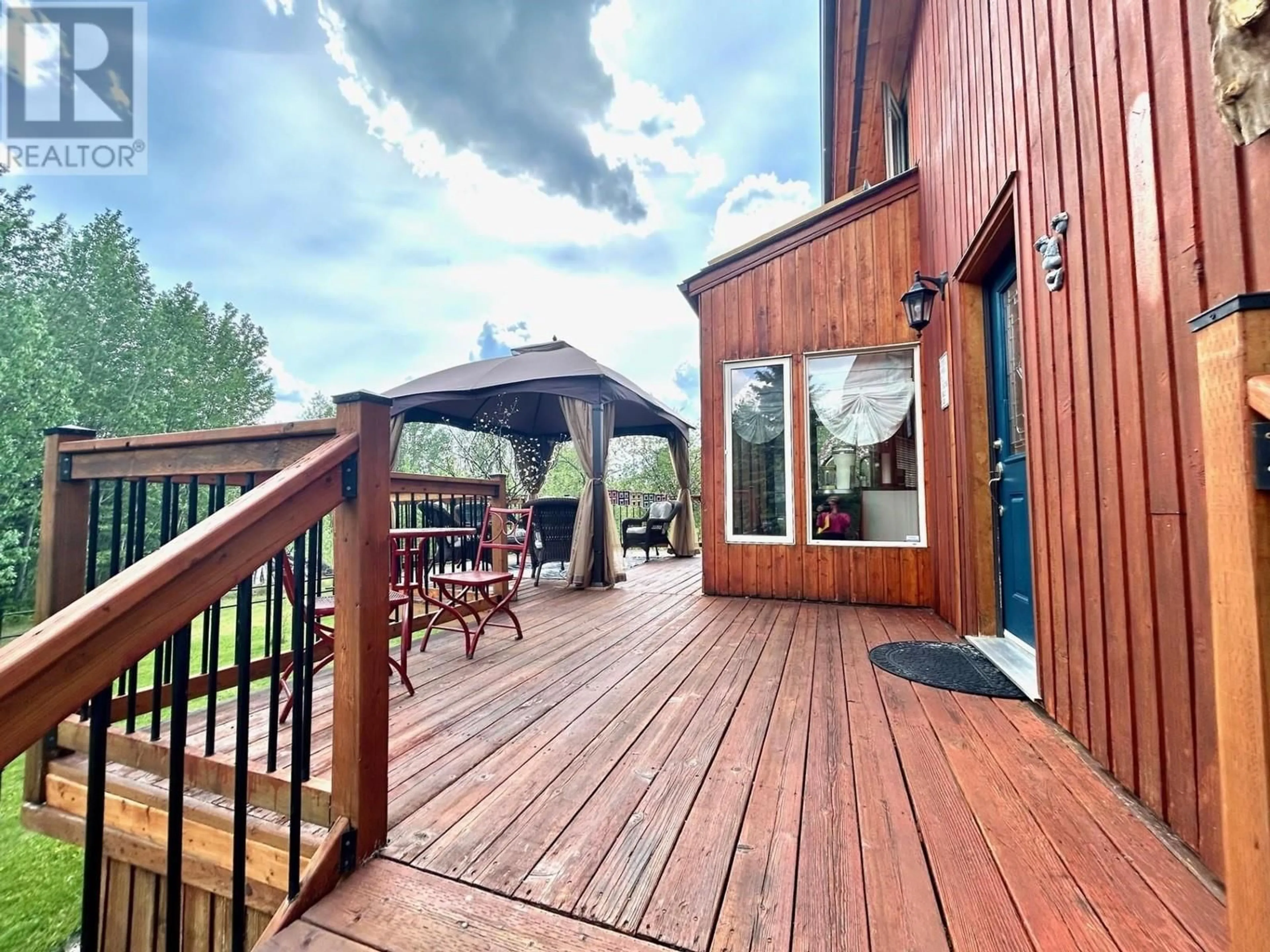 Patio, cottage for 58 RADAR ROAD, Fort Nelson - Remote British Columbia V0C1R0