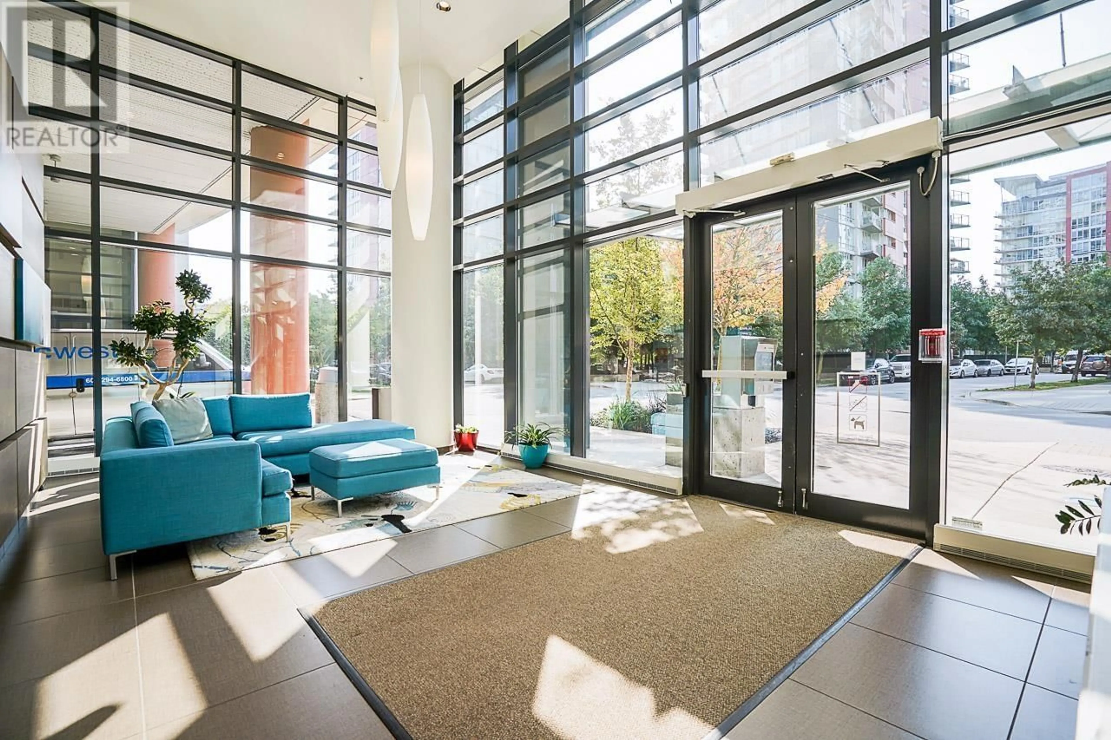 Indoor lobby for 1207 33 SMITHE STREET, Vancouver British Columbia V6B0B5