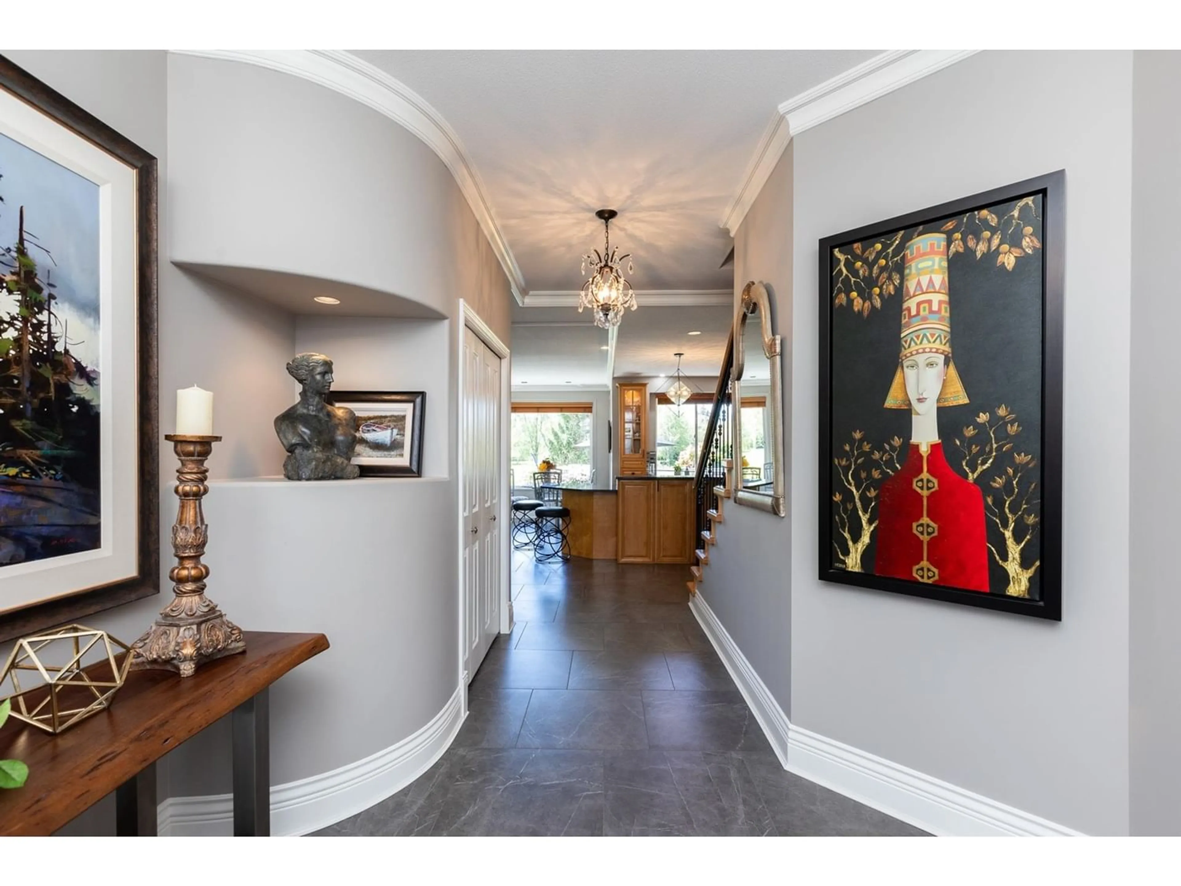 Indoor entryway for 16105 MORGAN CREEK CRESCENT, Surrey British Columbia V3S0J2