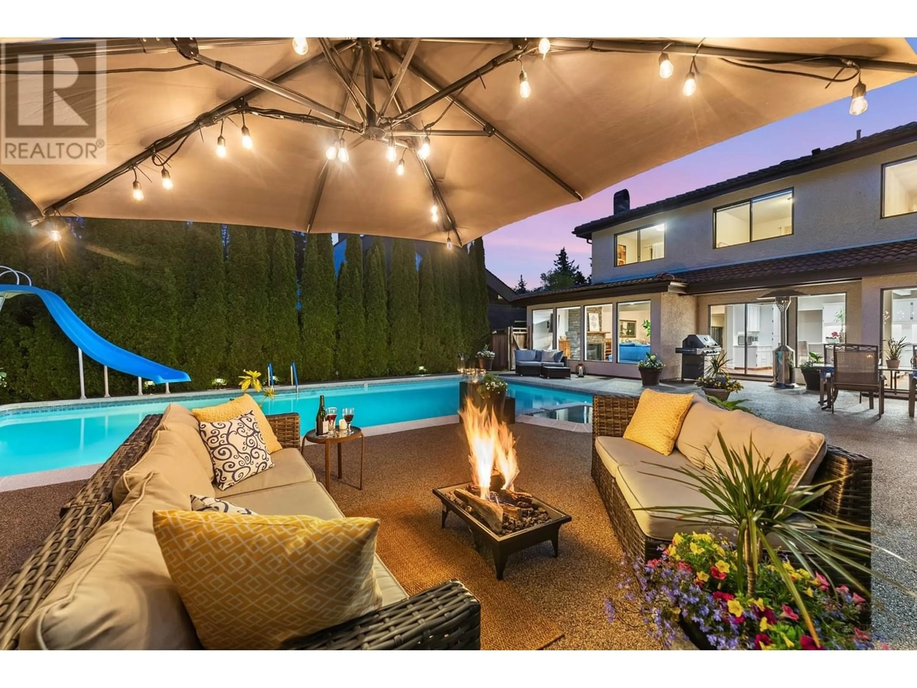 Indoor or outdoor pool for 3541 W 50TH AVENUE, Vancouver British Columbia V6N3V3