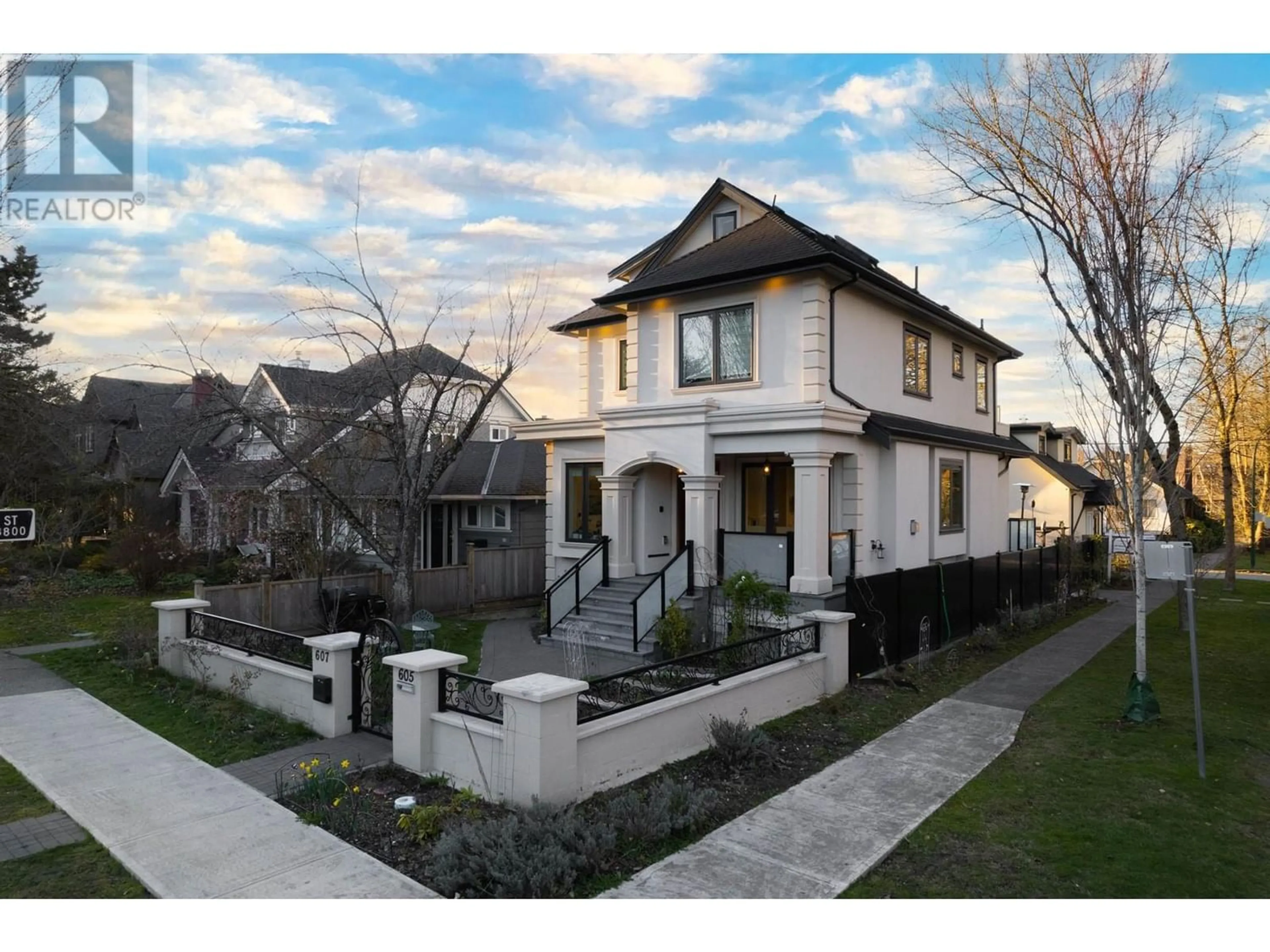 Frontside or backside of a home for 605 W 23RD AVENUE, Vancouver British Columbia V5Z2A5