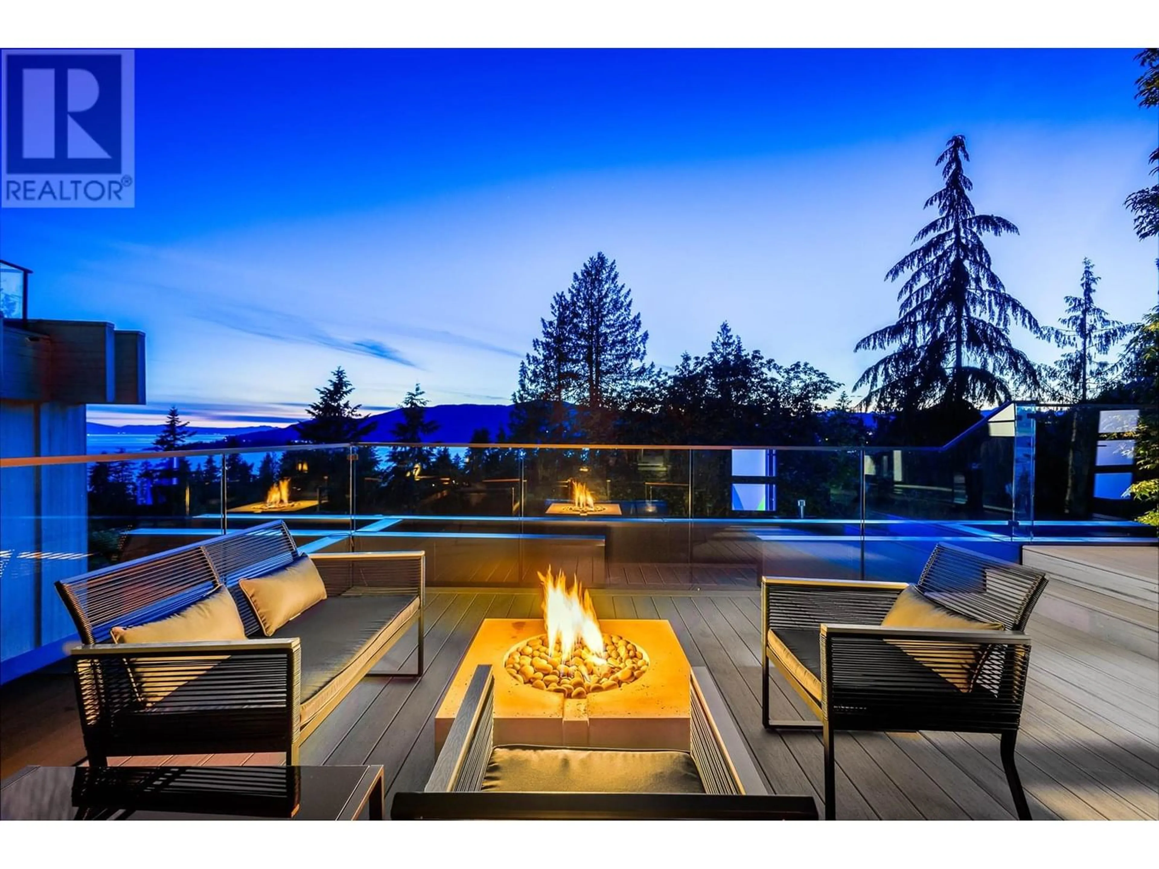 Patio, mountain for 5325 MONTIVERDI PLACE, West Vancouver British Columbia V7W2W8