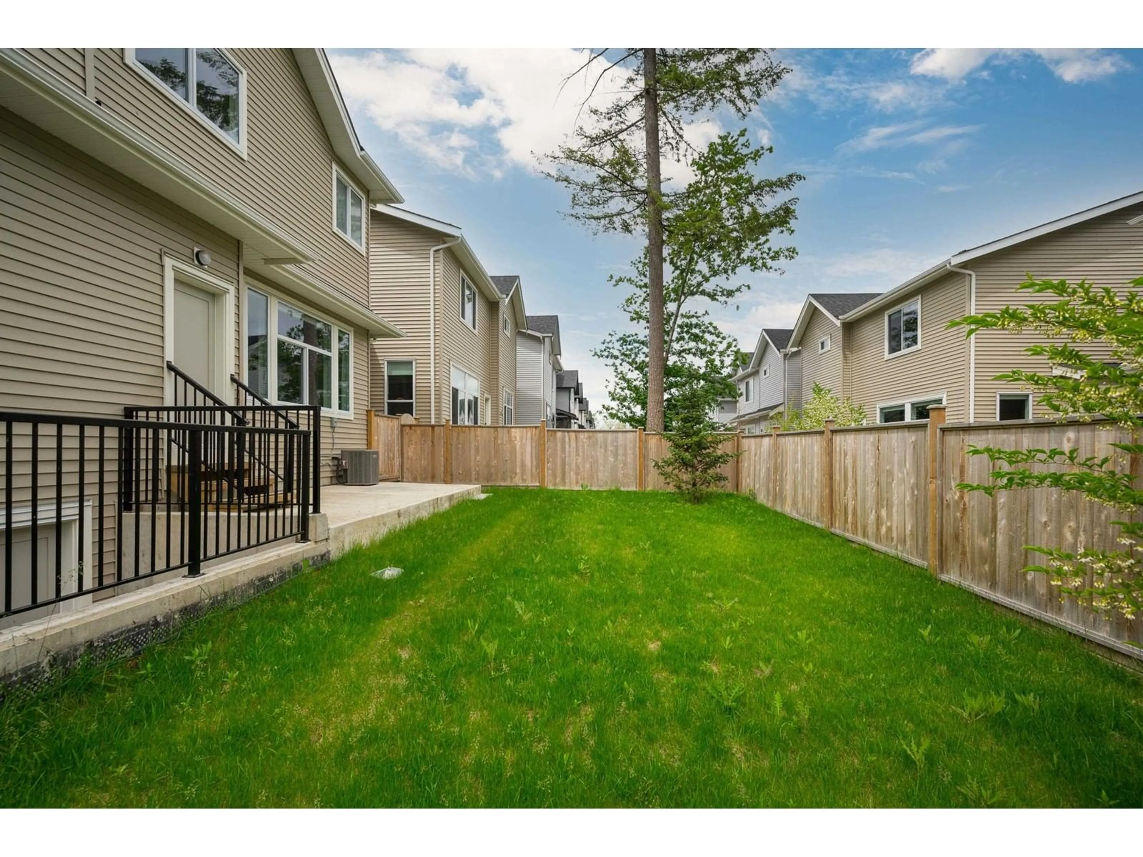 Patio, the fenced backyard for 20523 76A AVENUE, Langley British Columbia V2Y1X4