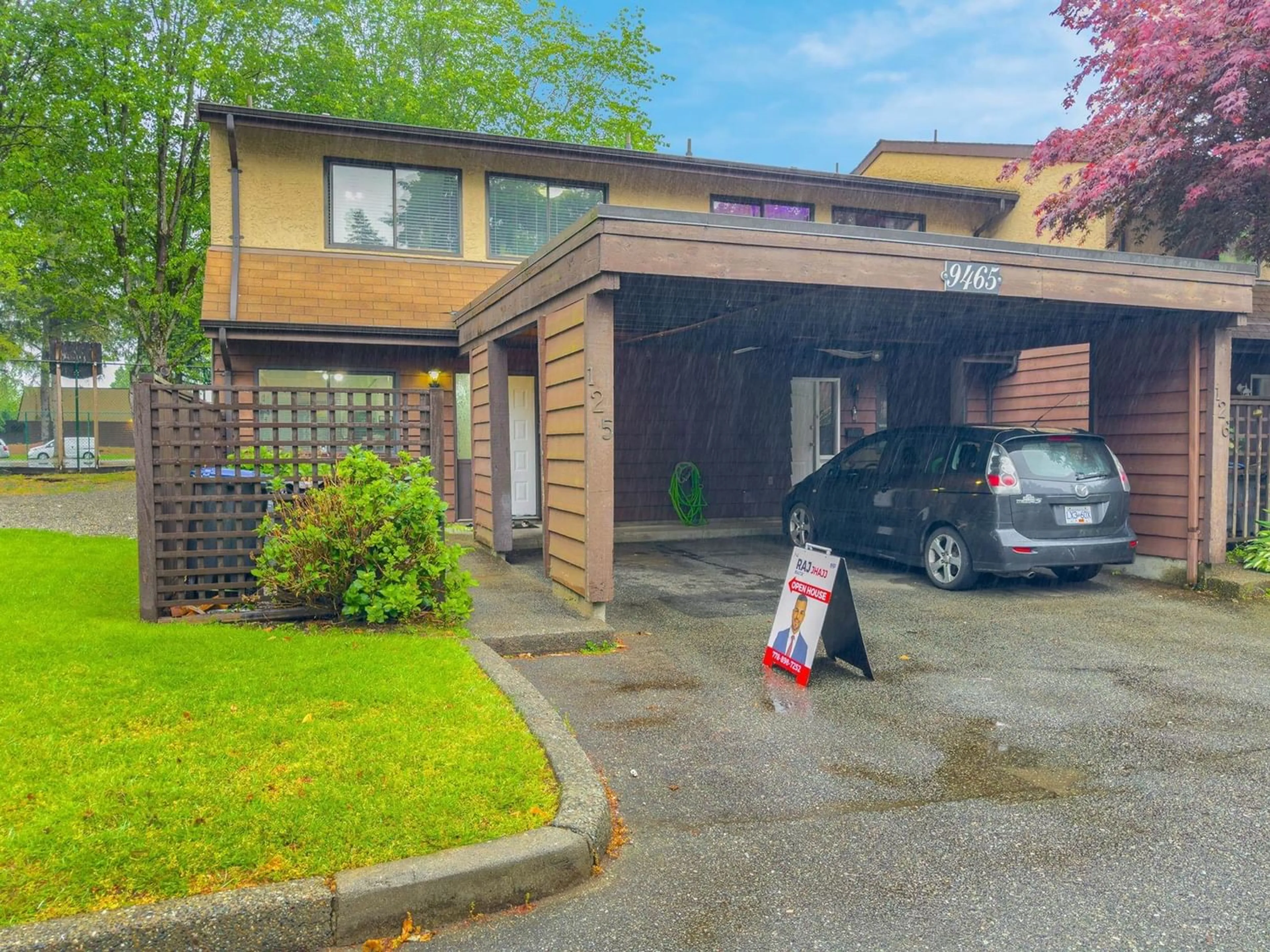 Frontside or backside of a home for 125 9465 PRINCE CHARLES BOULEVARD, Surrey British Columbia V3V7G1