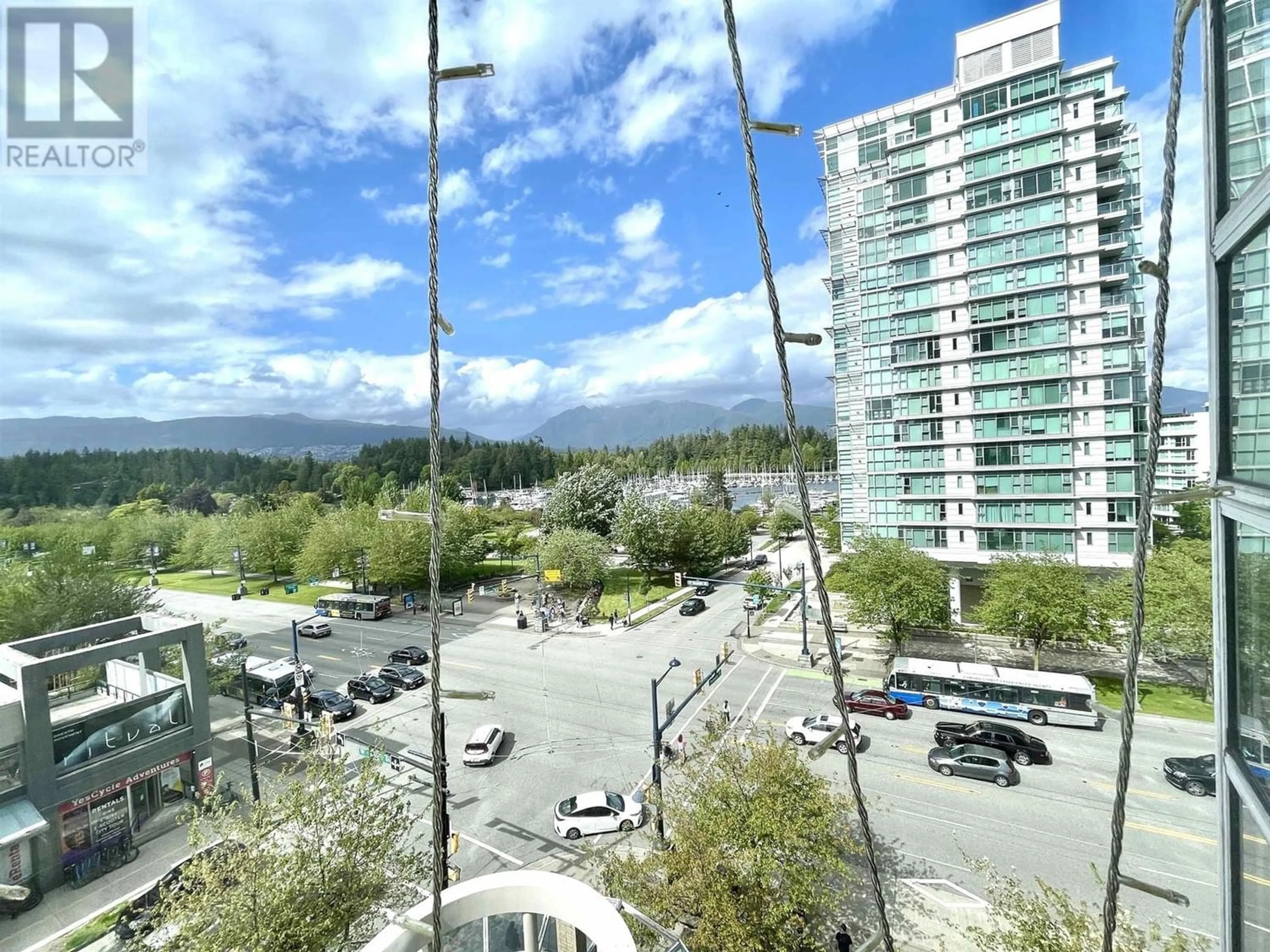 A pic from exterior of the house or condo, the street view for 601 1788 W GEORGIA STREET, Vancouver British Columbia V6G2V7