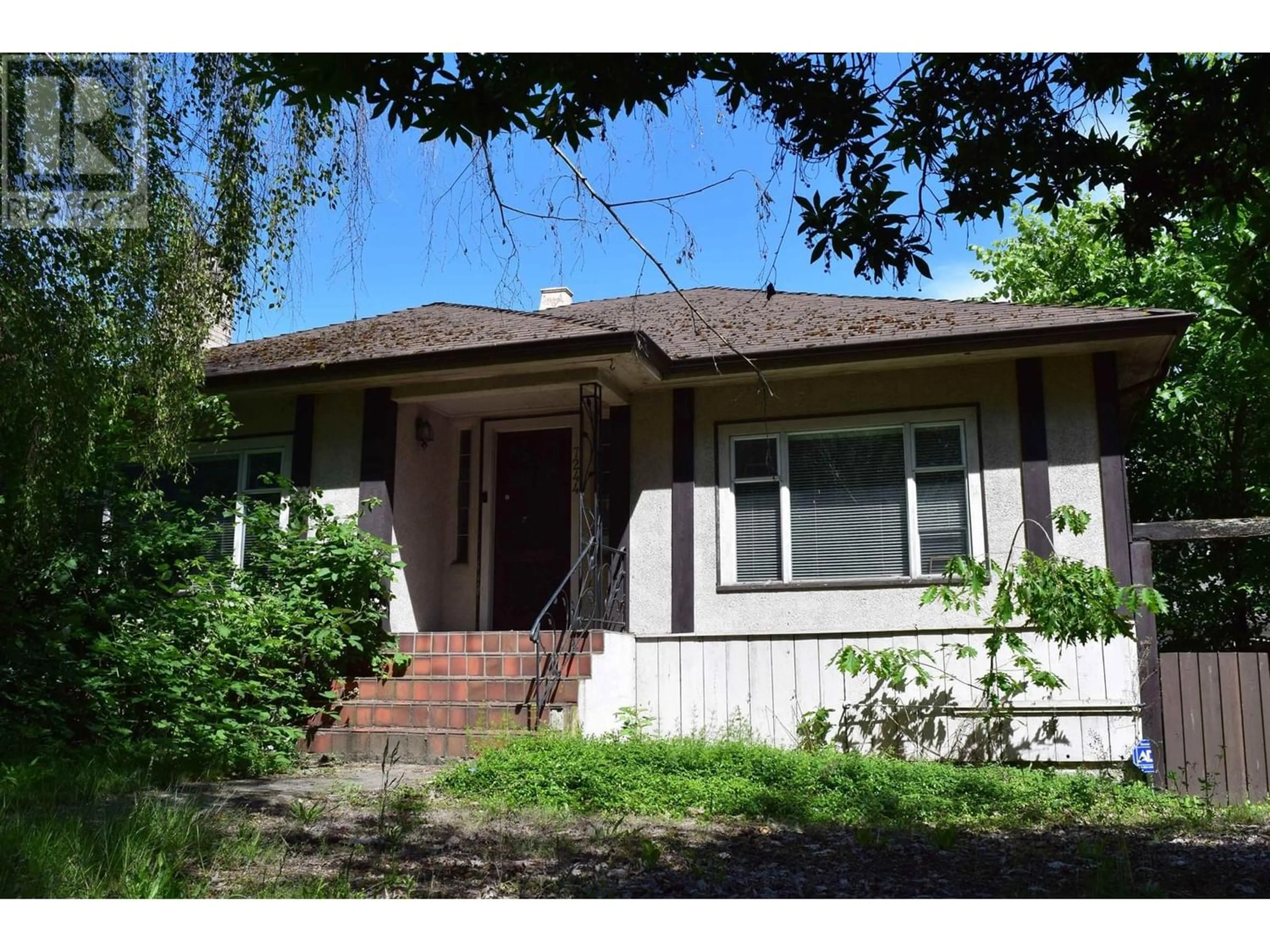 Frontside or backside of a home for 7244 GRANVILLE STREET, Vancouver British Columbia V6P4X9