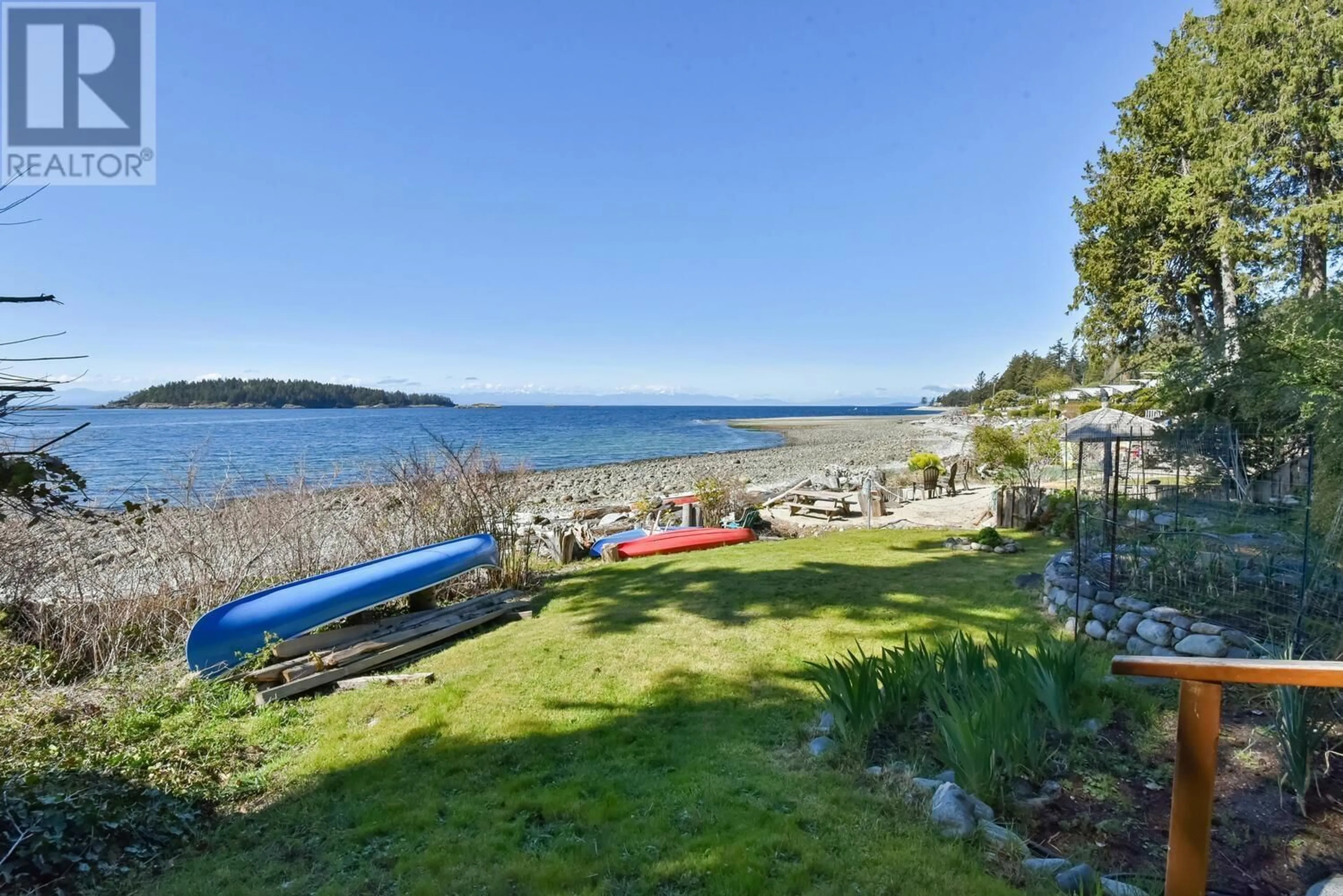 Lakeview for 6465 SUNSHINE COAST HIGHWAY, Sechelt British Columbia V0N3A7