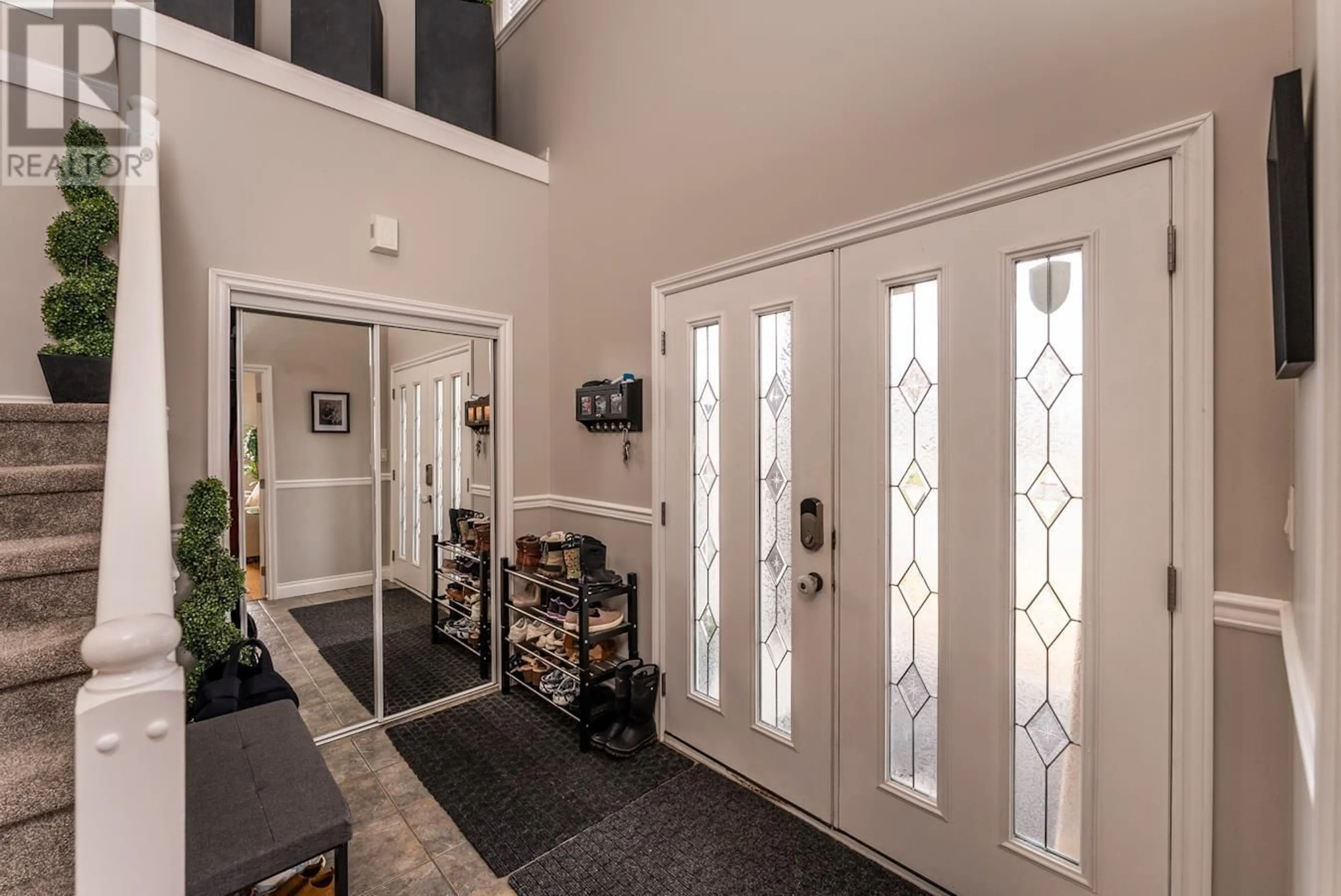 Indoor entryway for 2605 BERNARD ROAD, Prince George British Columbia V2N5M1