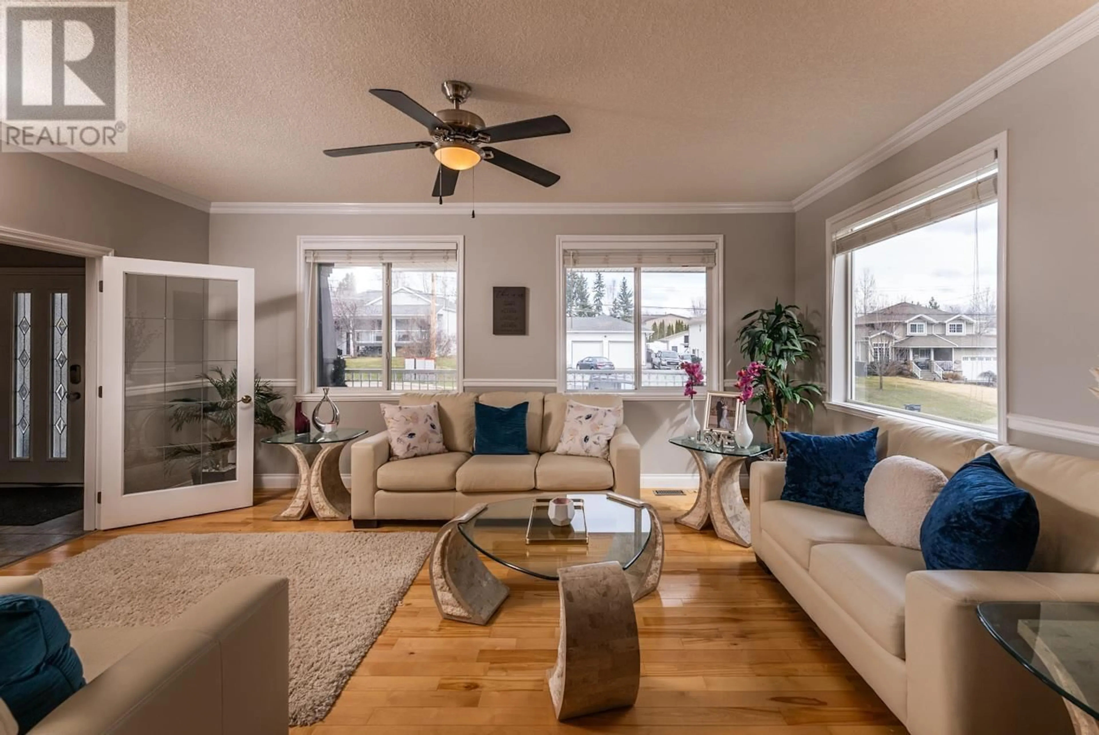 Living room for 2605 BERNARD ROAD, Prince George British Columbia V2N5M1