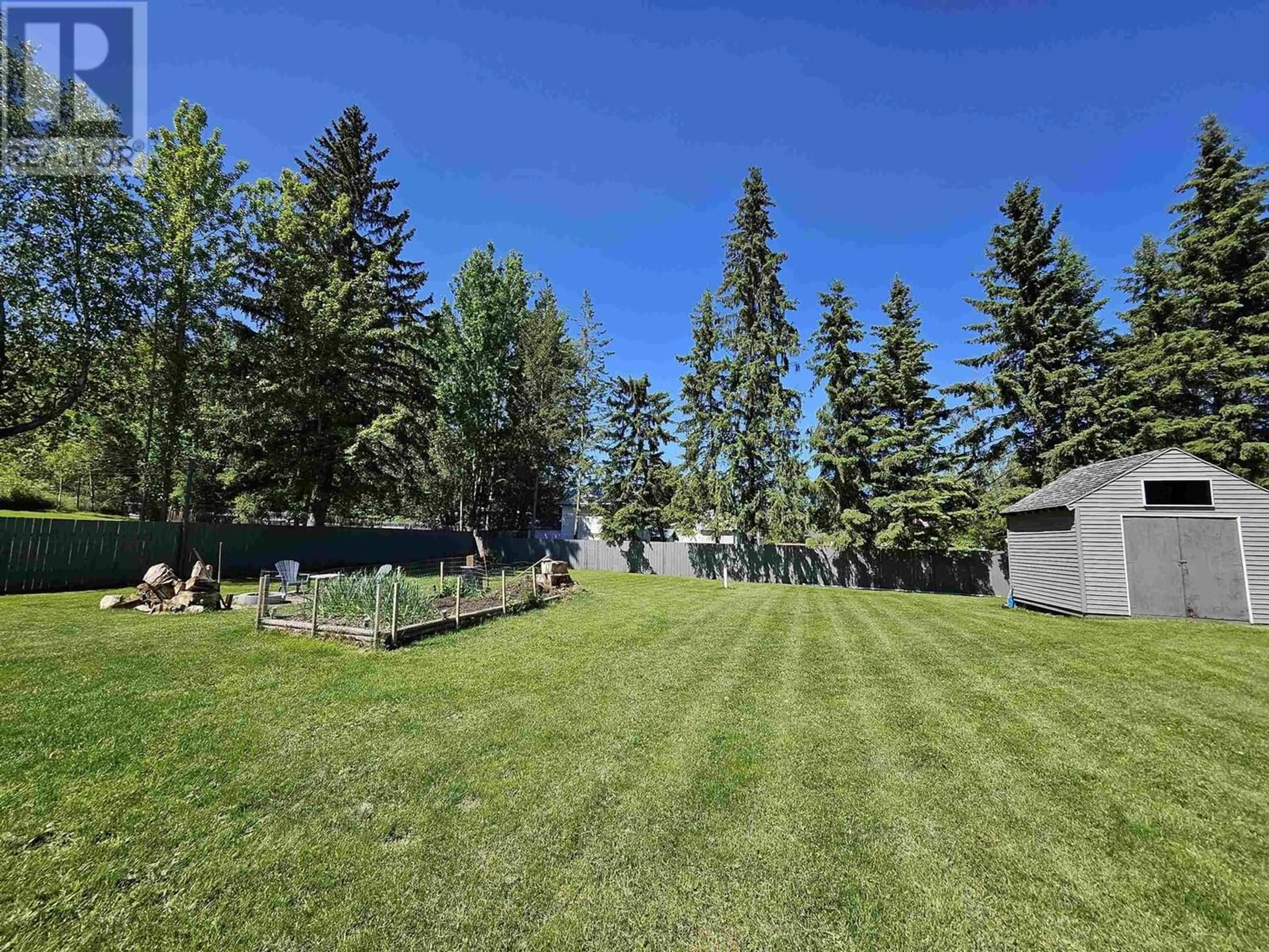 Fenced yard for 1958 BALSAM AVENUE, Quesnel British Columbia V2J3Y9