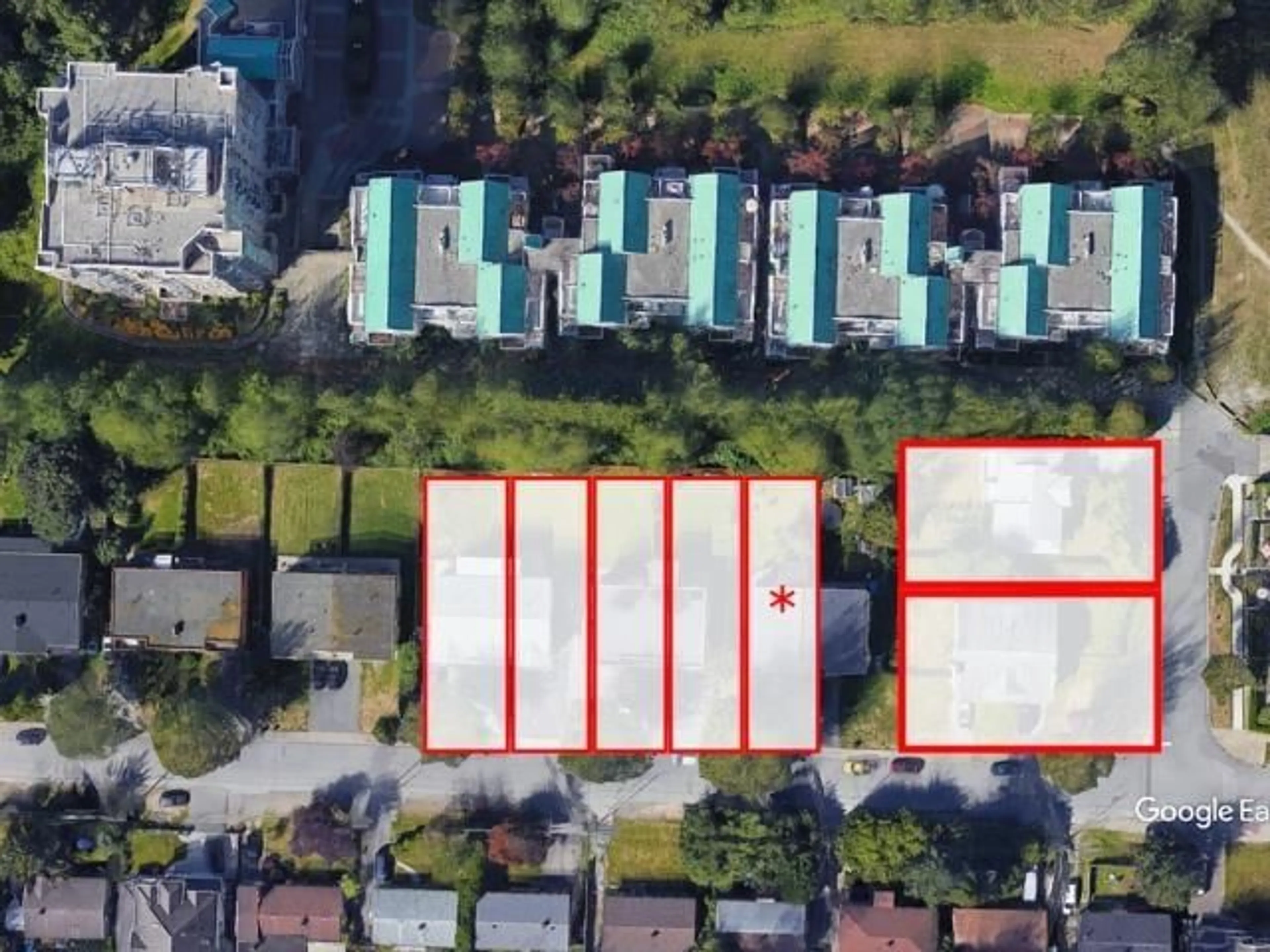 A pic from outside/outdoor area/front of a property/back of a property/a pic from drone, street for 9919 138, Surrey British Columbia V3T4K2