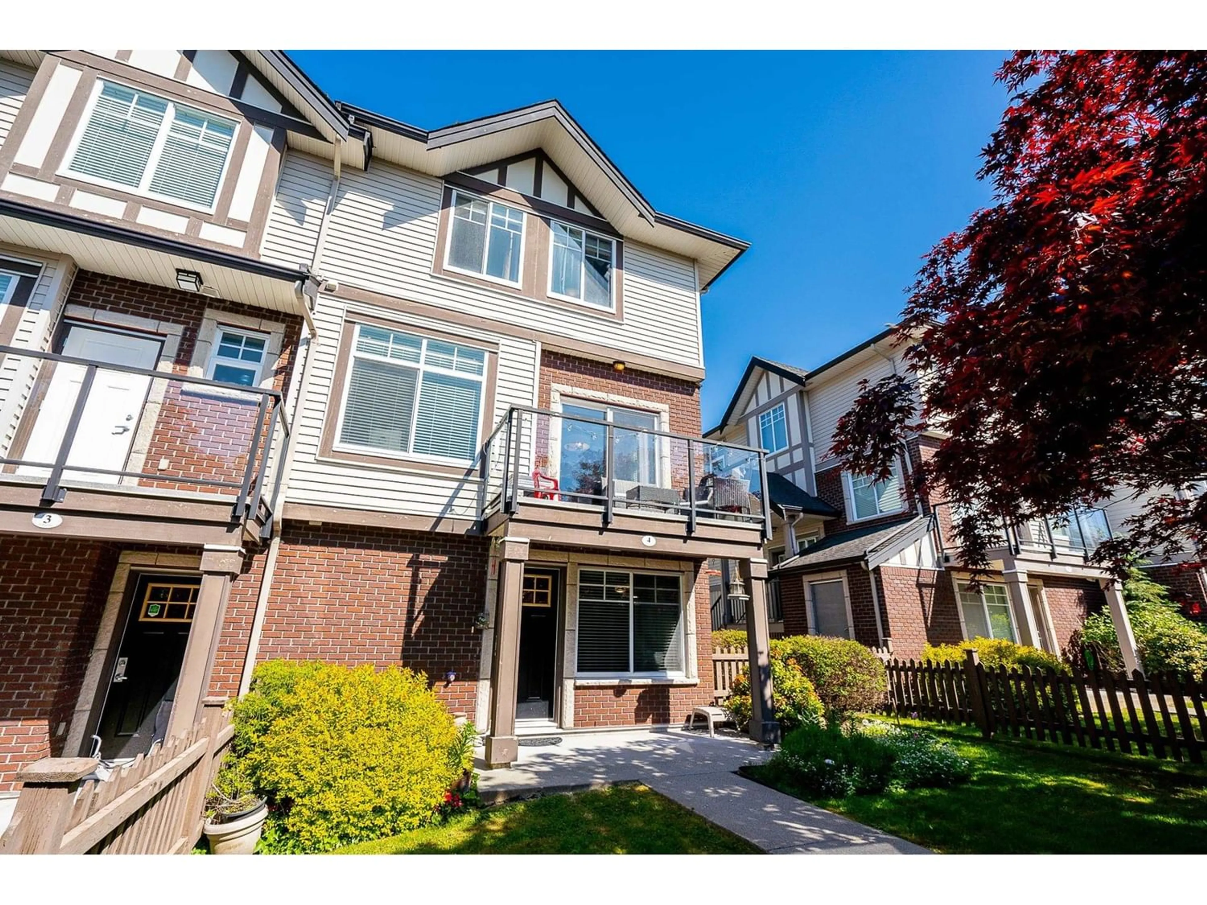 A pic from exterior of the house or condo for 4 7090 180 STREET, Surrey British Columbia V3S3T9