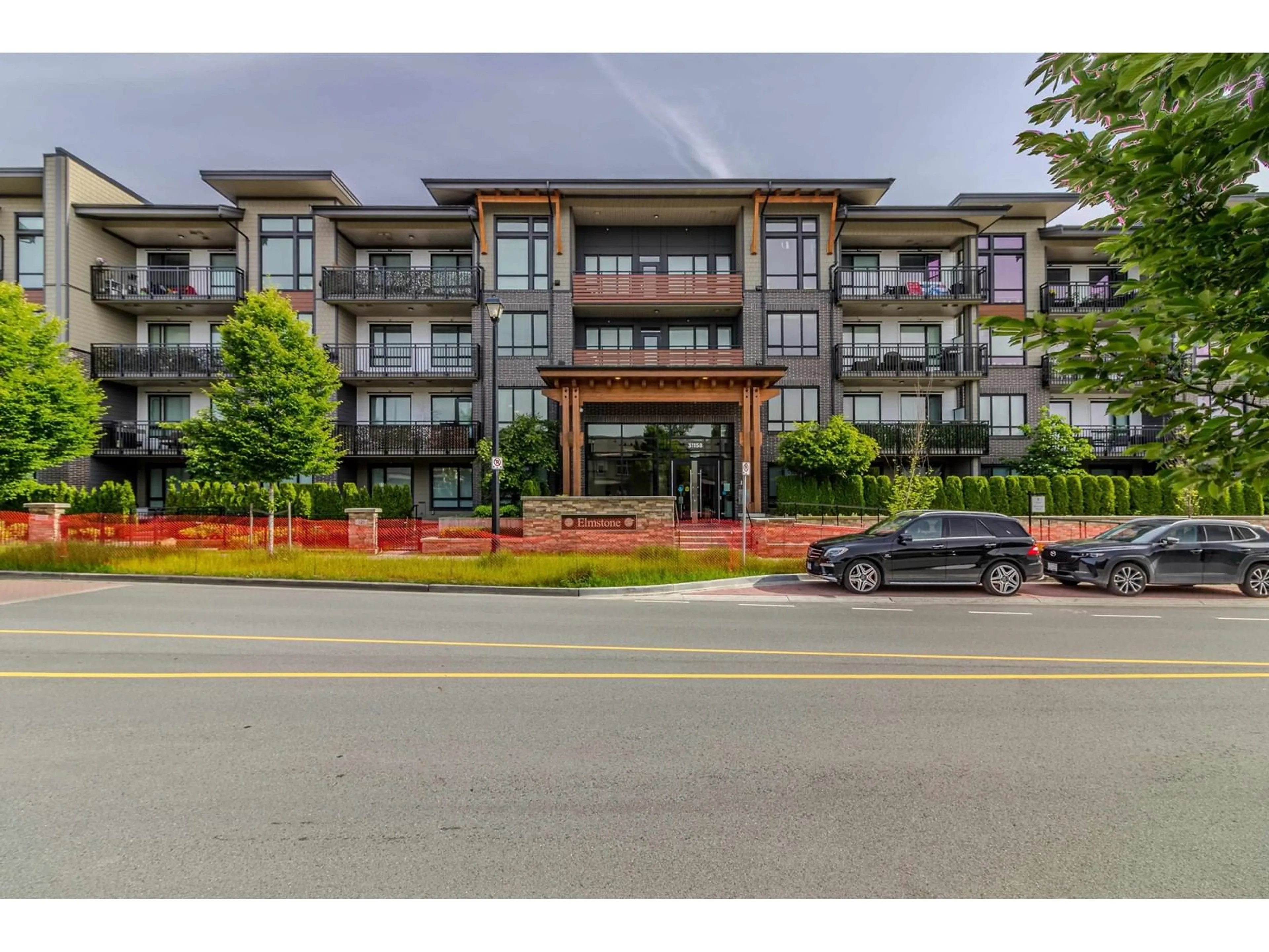 A pic from exterior of the house or condo for 338 31158 WESTRIDGE PLACE, Abbotsford British Columbia V2T0K5