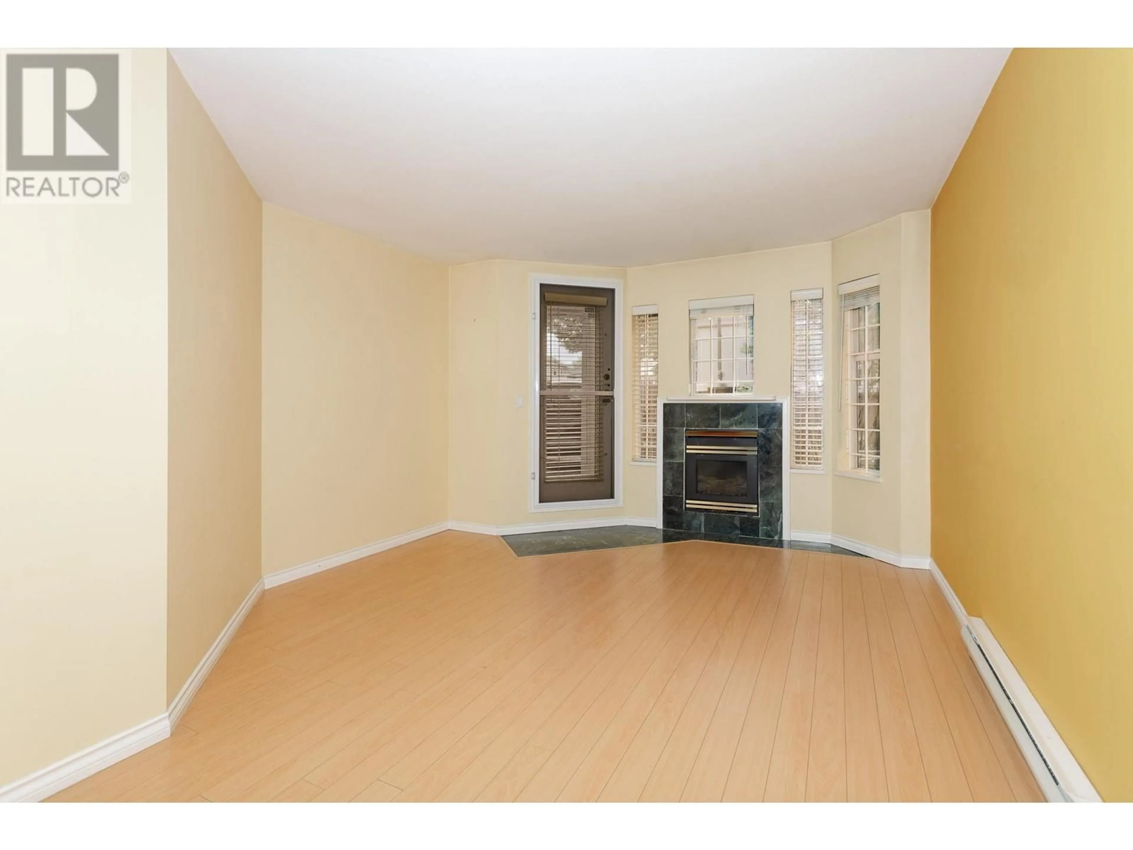 A pic of a room for 104 1723 FRANCES STREET, Vancouver British Columbia V5L1Z5