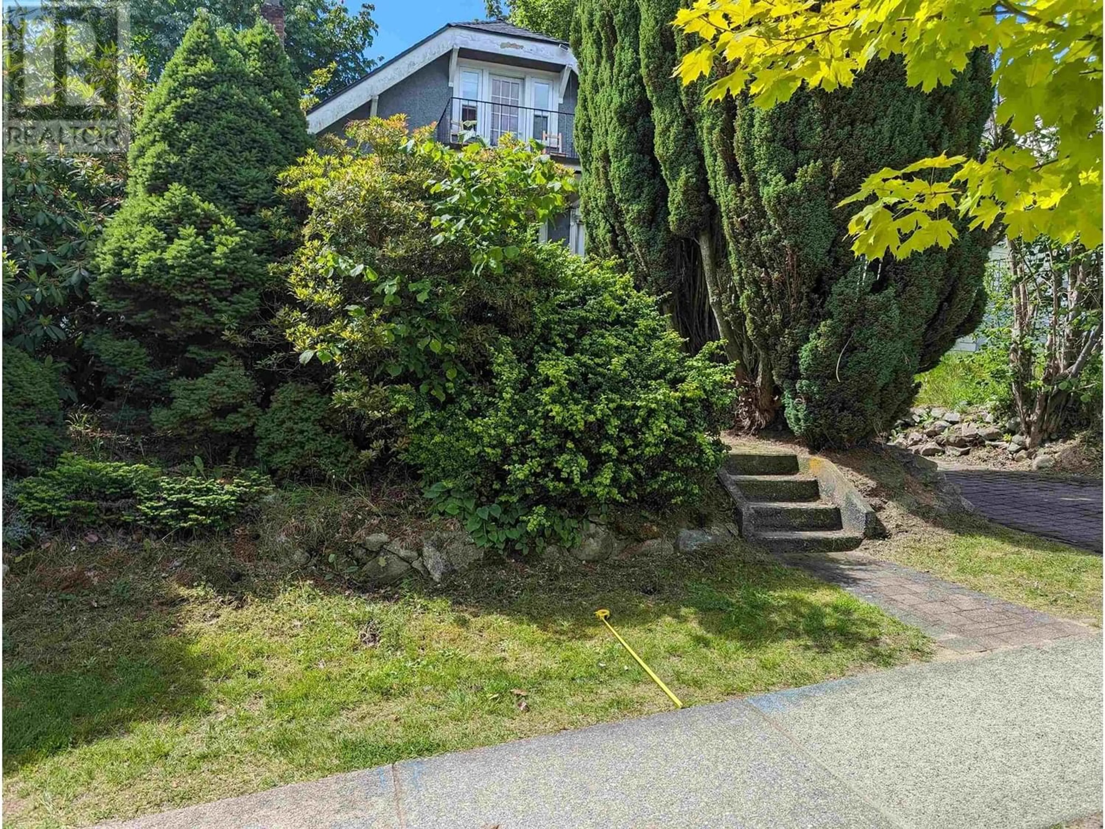 Frontside or backside of a home for 3588 W KING EDWARD AVENUE, Vancouver British Columbia V6S1M6